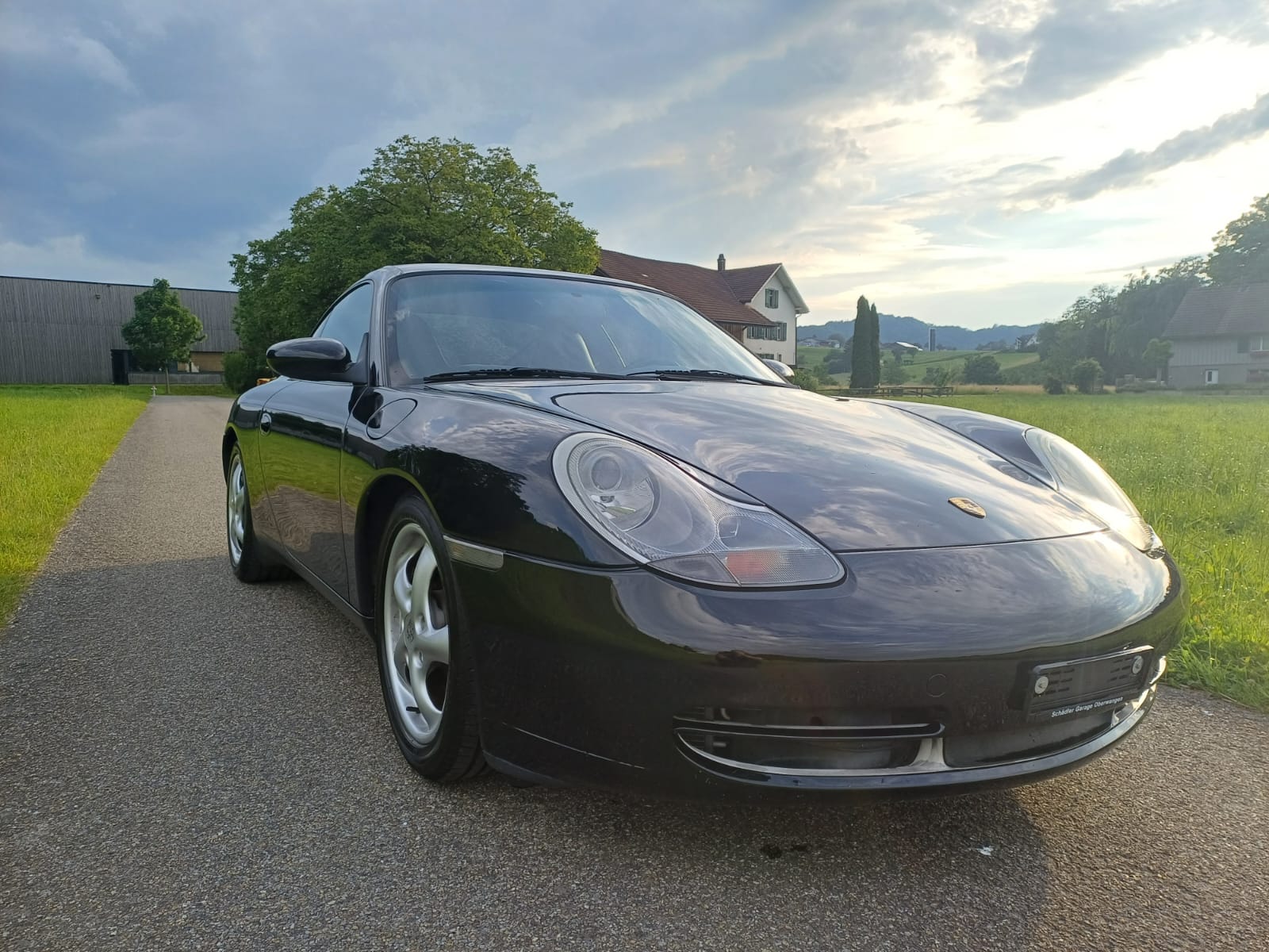 PORSCHE 911 Carrera