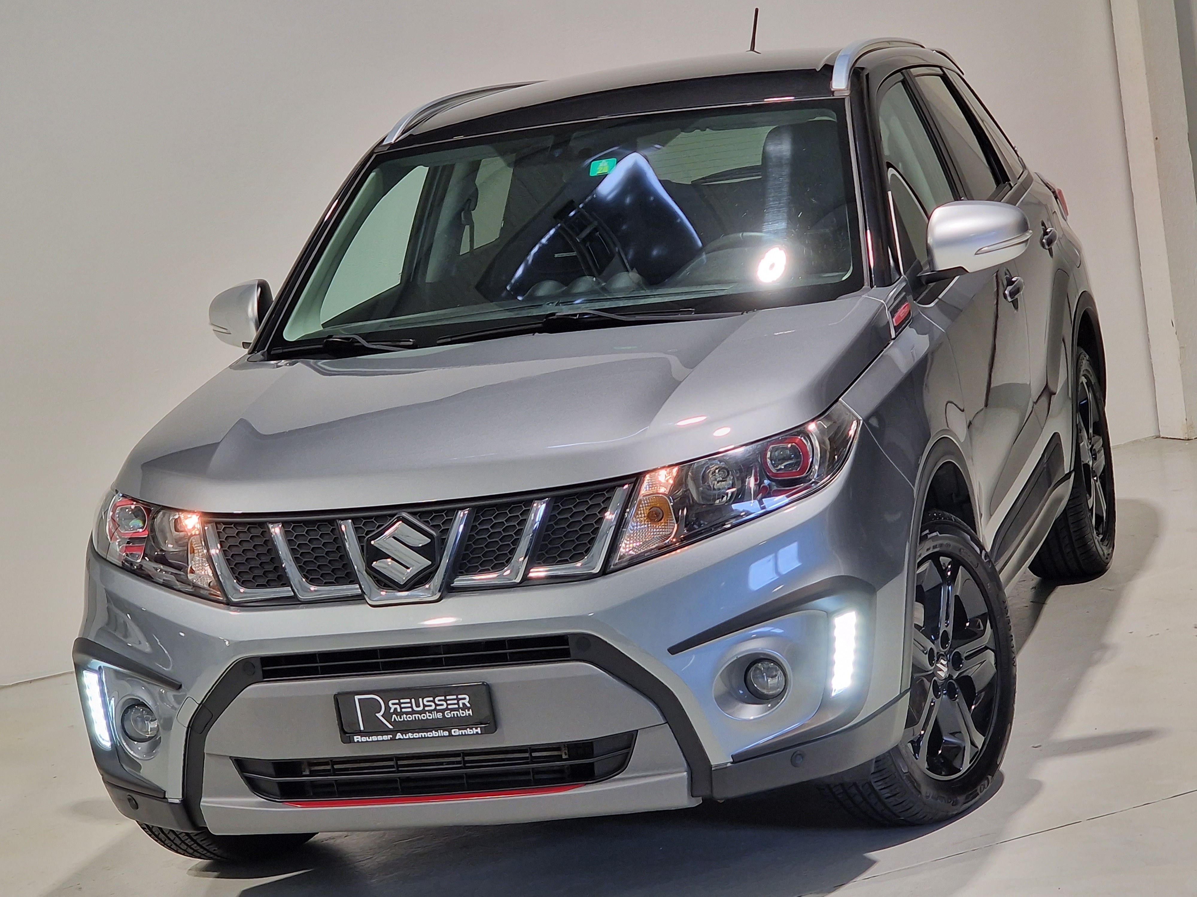 SUZUKI Vitara 1.4 Boosterjet Sergio Cellano Top