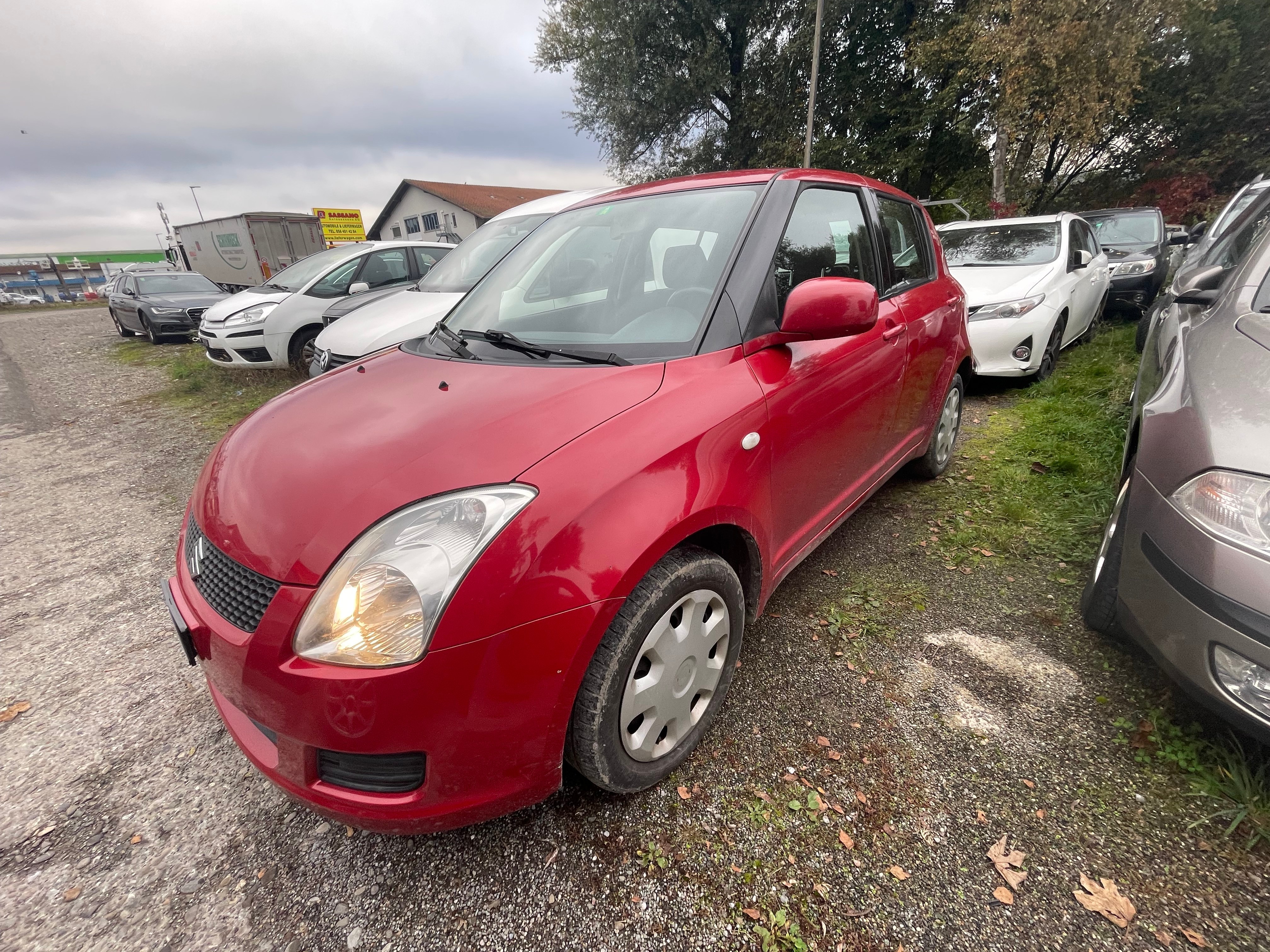 SUZUKI Swift 1.3i 16V GL 4x4