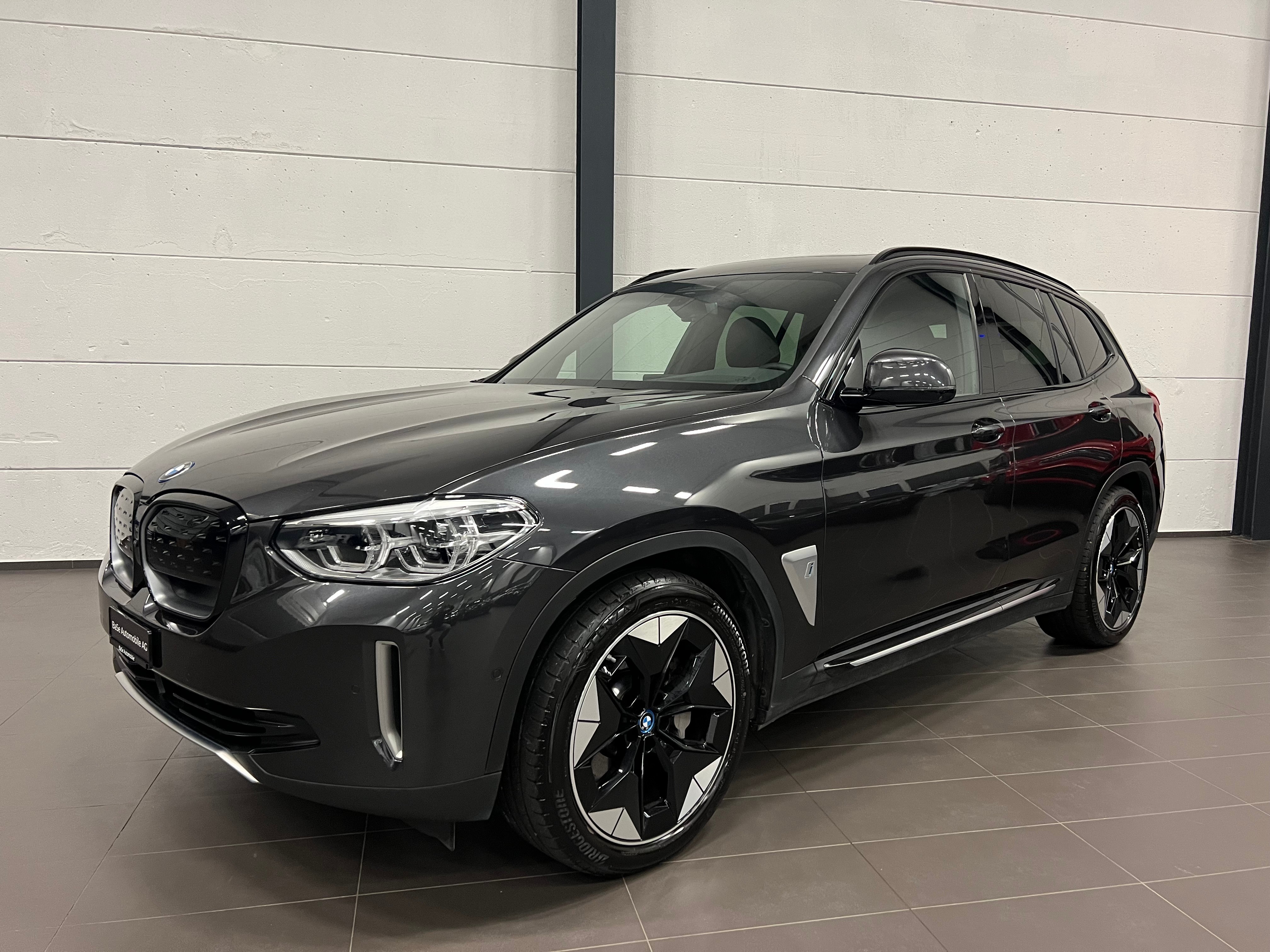 BMW iX3 Impressive