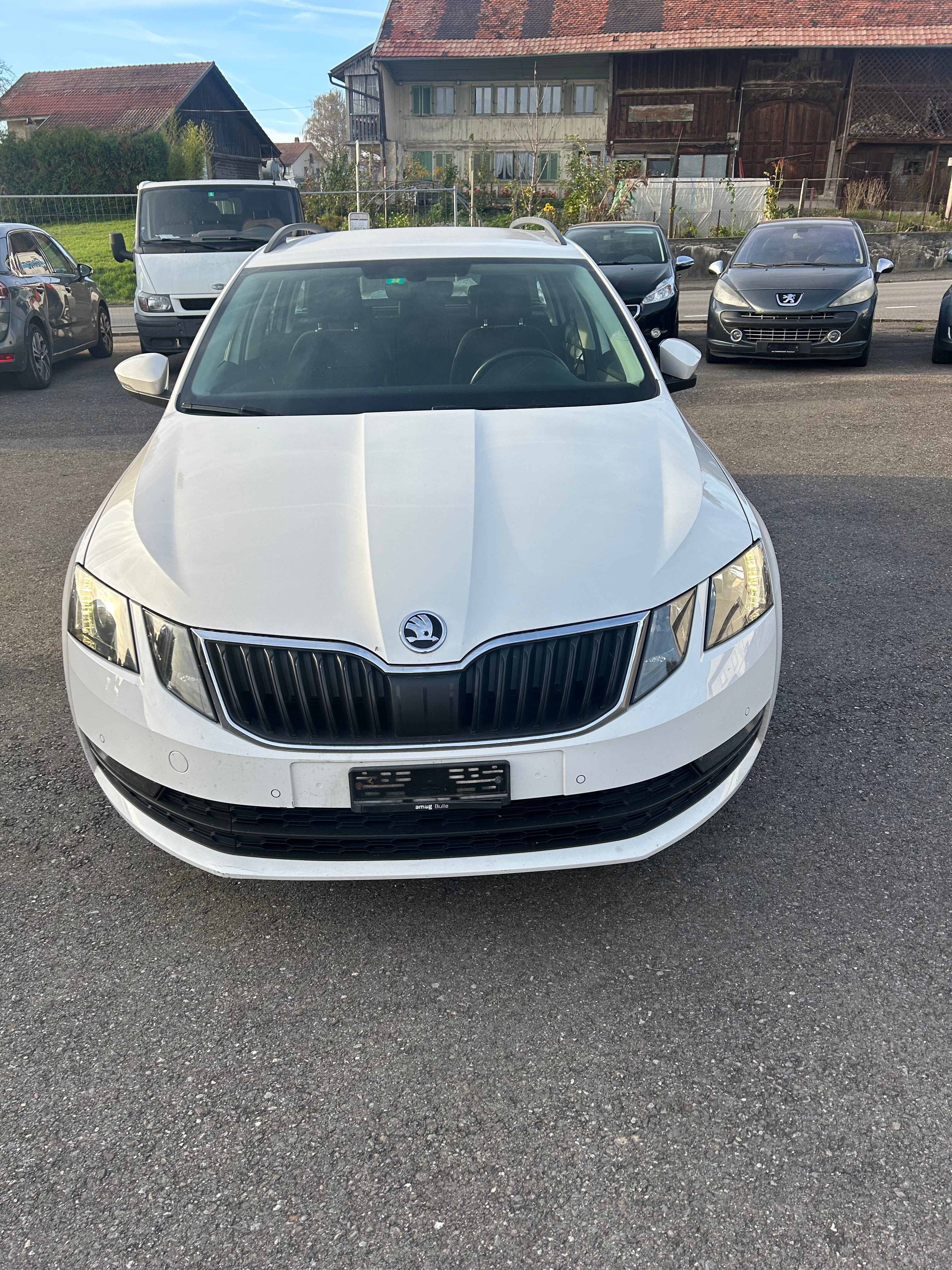 SKODA Octavia Combi 2.0 TDI Swiss Line 25 4x4