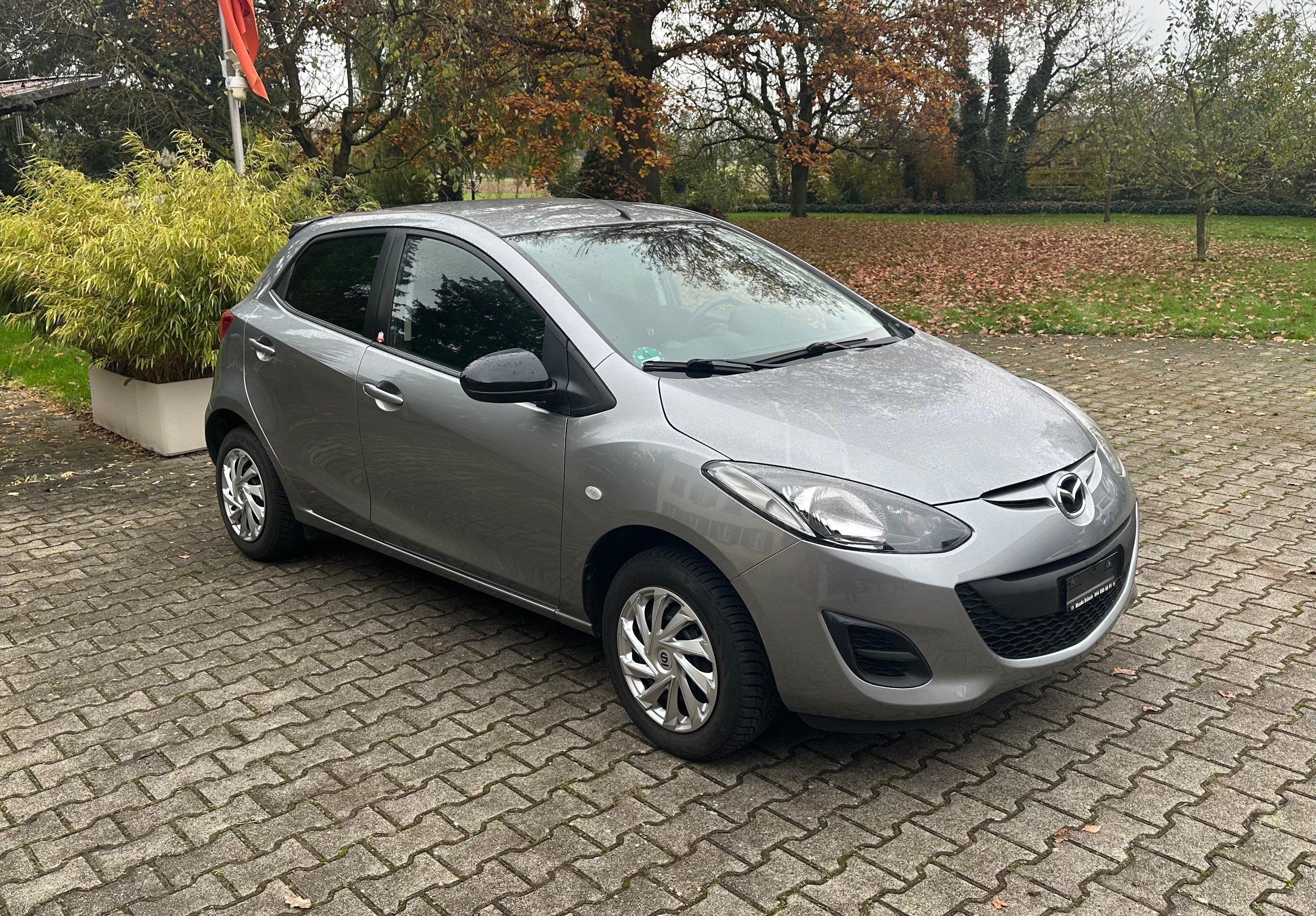 MAZDA 2 1.3i 16V Confort