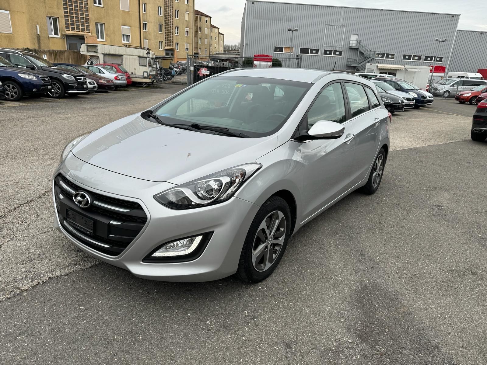 HYUNDAI i30 Wagon 1.6 CRDi Plena Automatic DCT