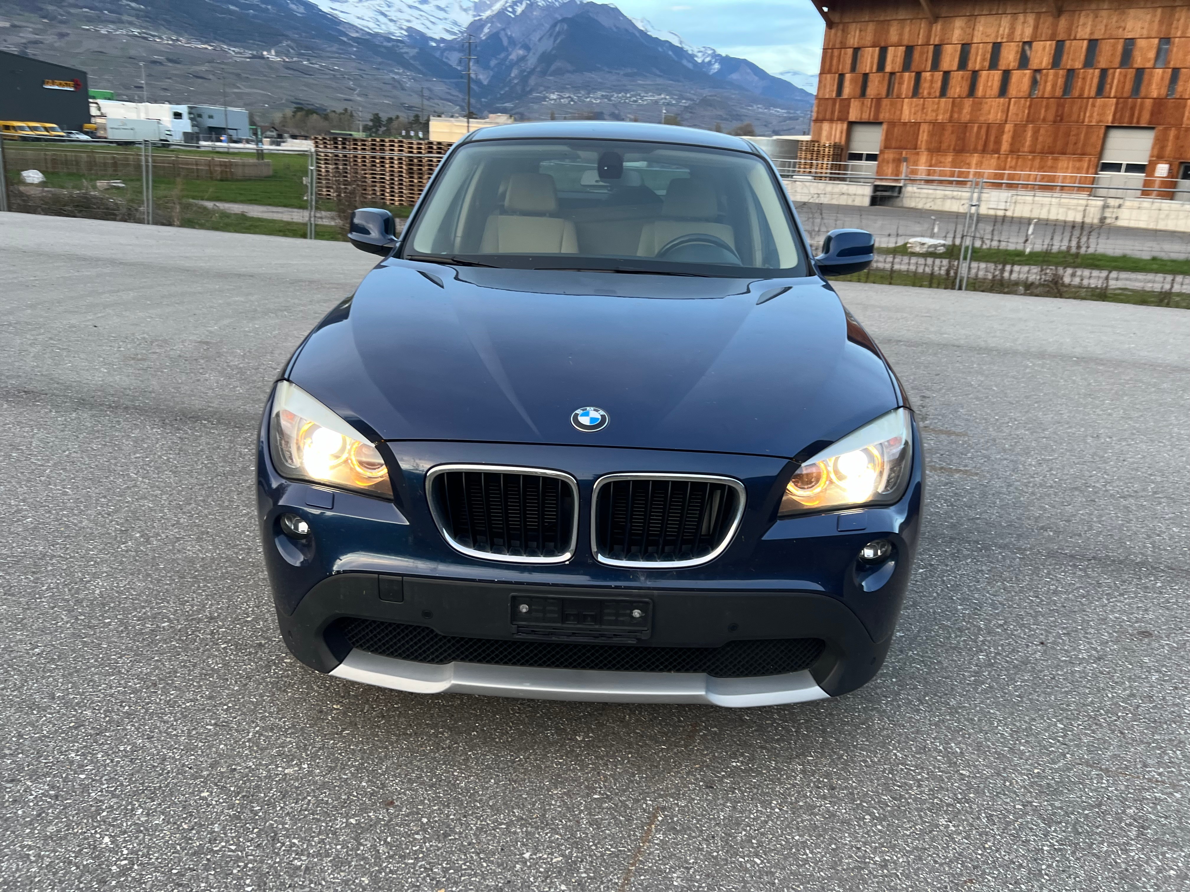 BMW X1 xDrive 18d