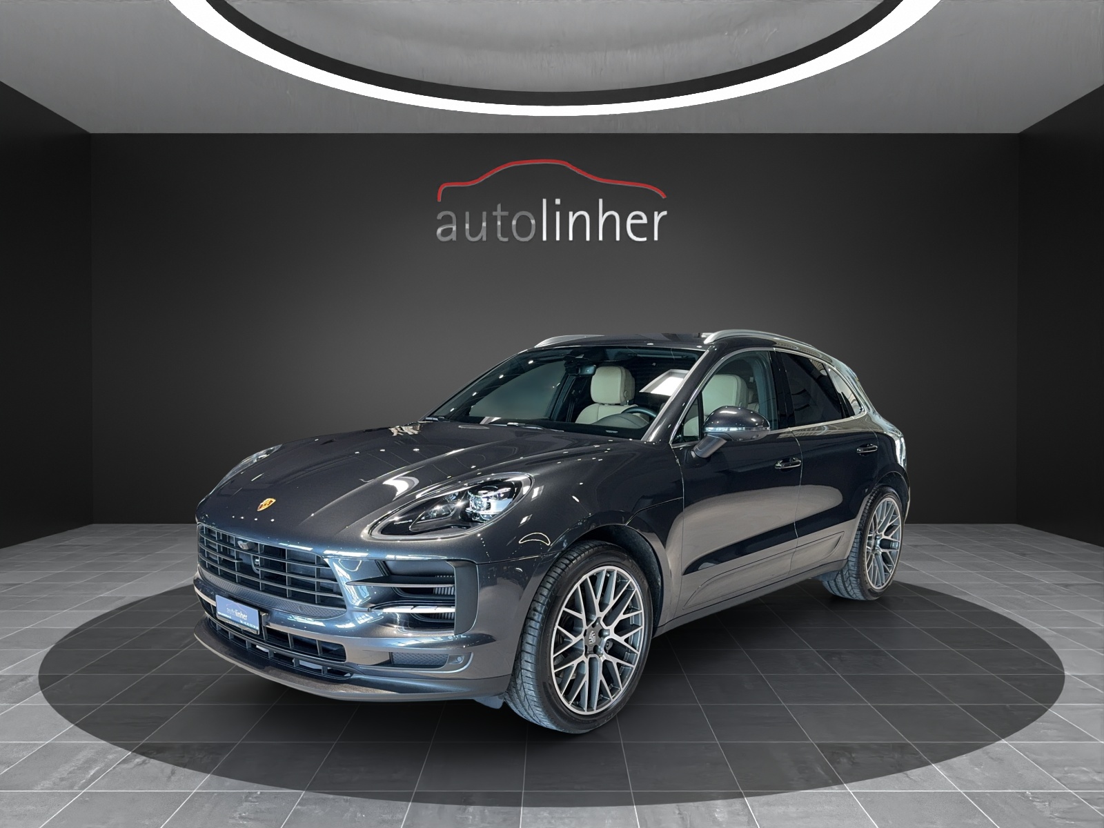 PORSCHE Macan S PDK