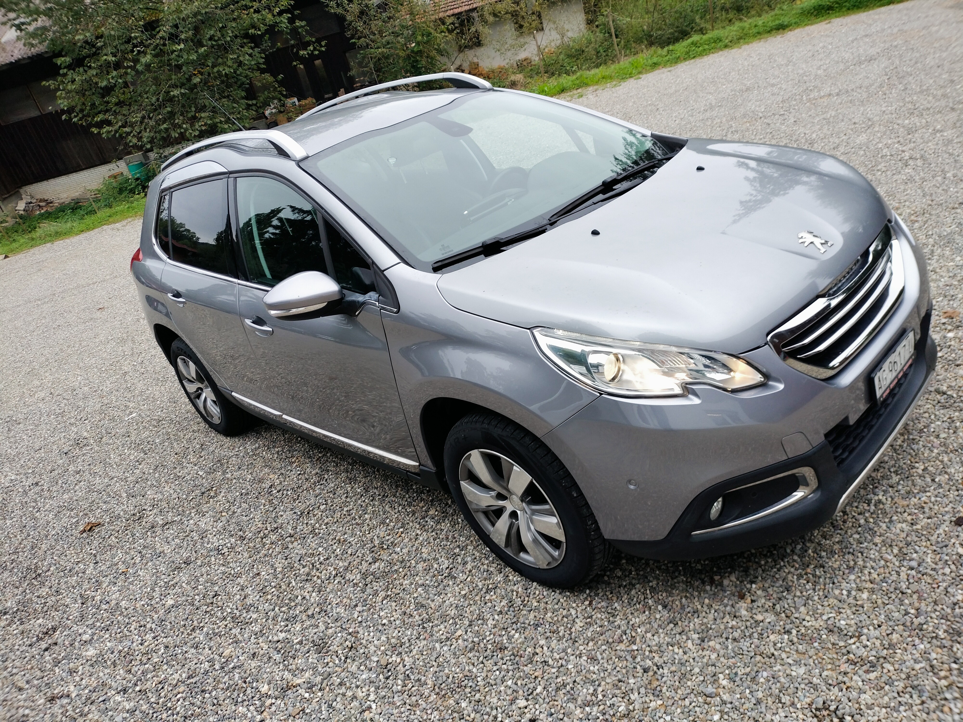 PEUGEOT 2008 1.6 VTI Allure Automatic