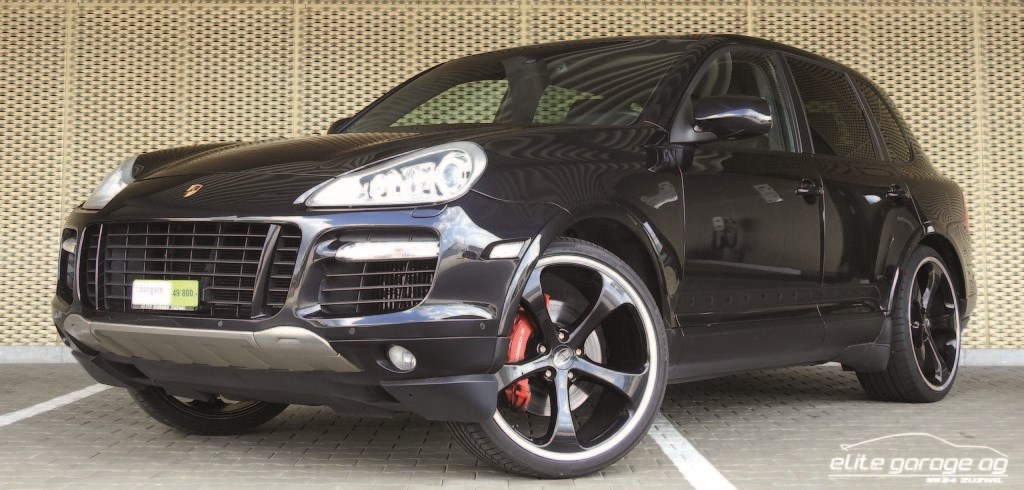 PORSCHE Cayenne Turbo