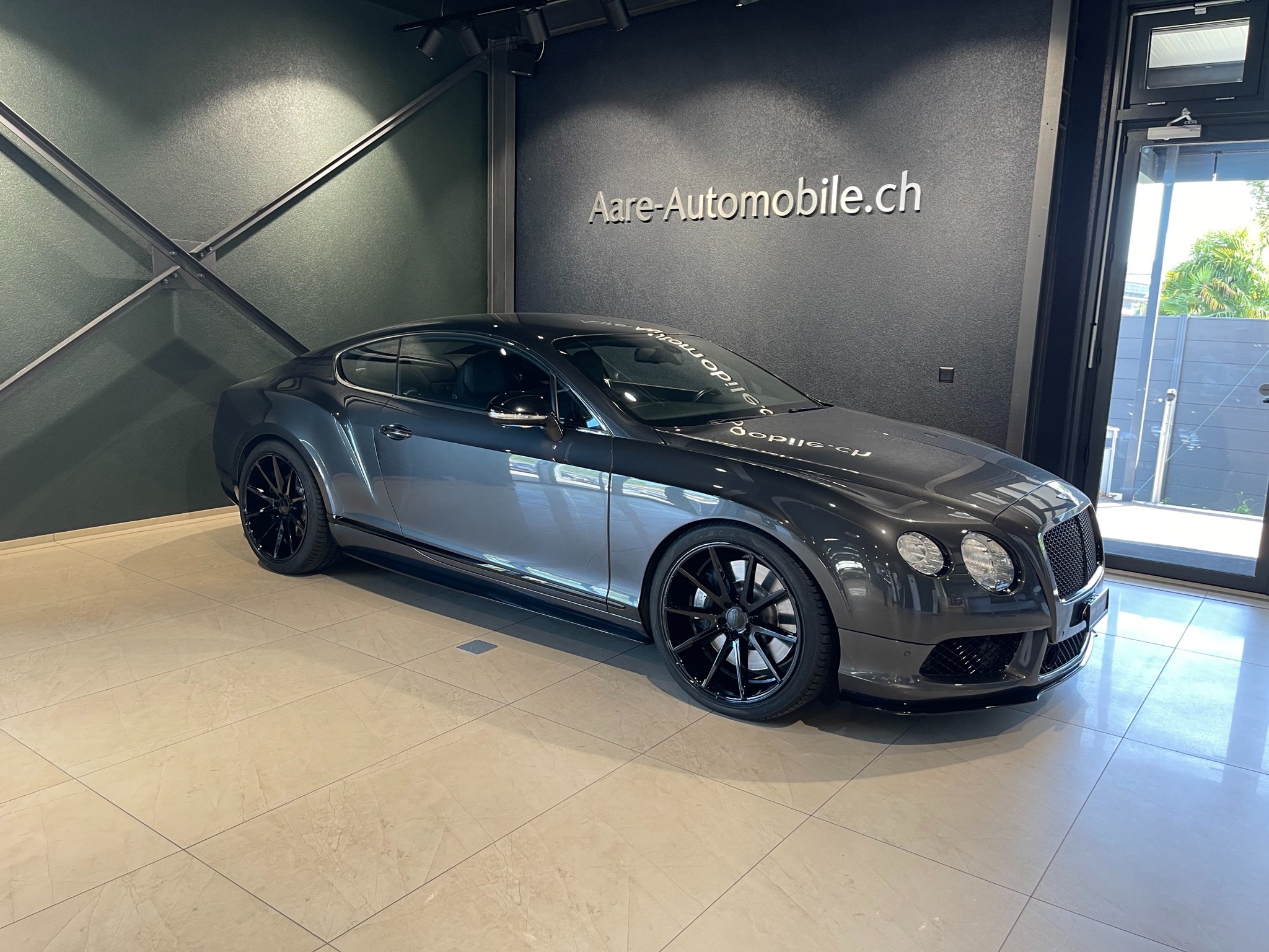 BENTLEY Continental GT 4.0 V8