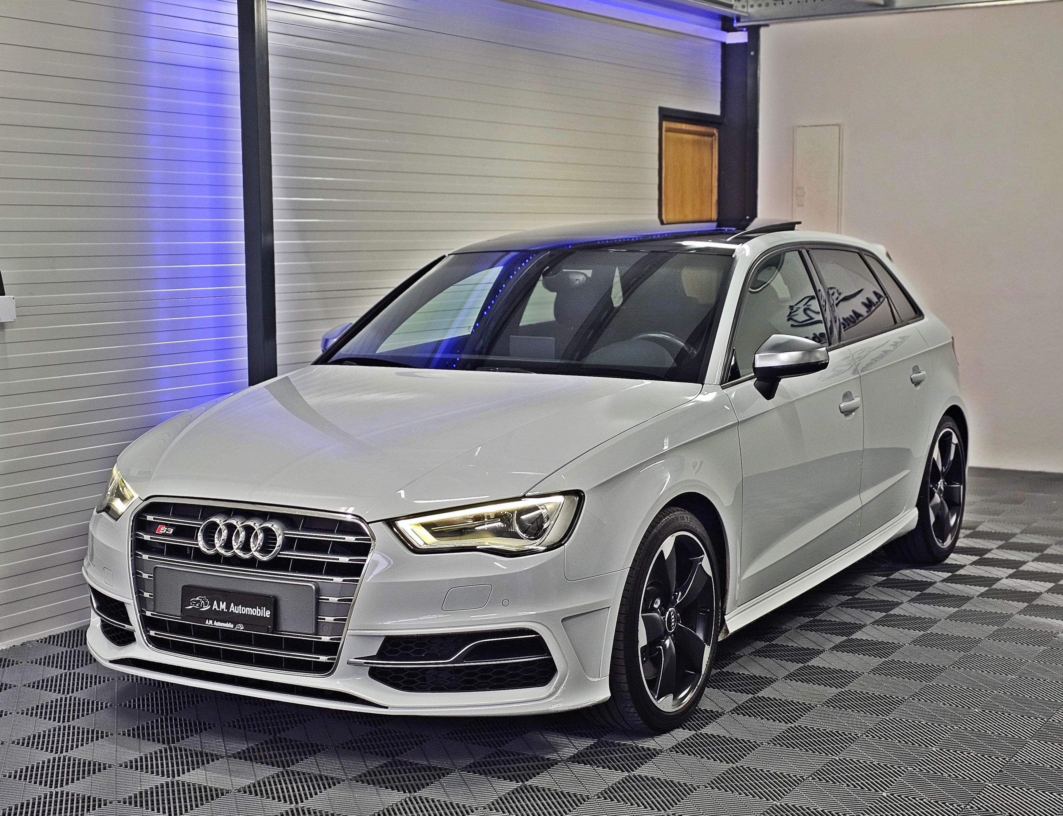 AUDI S3 Sportback 2.0 TFSI quattro