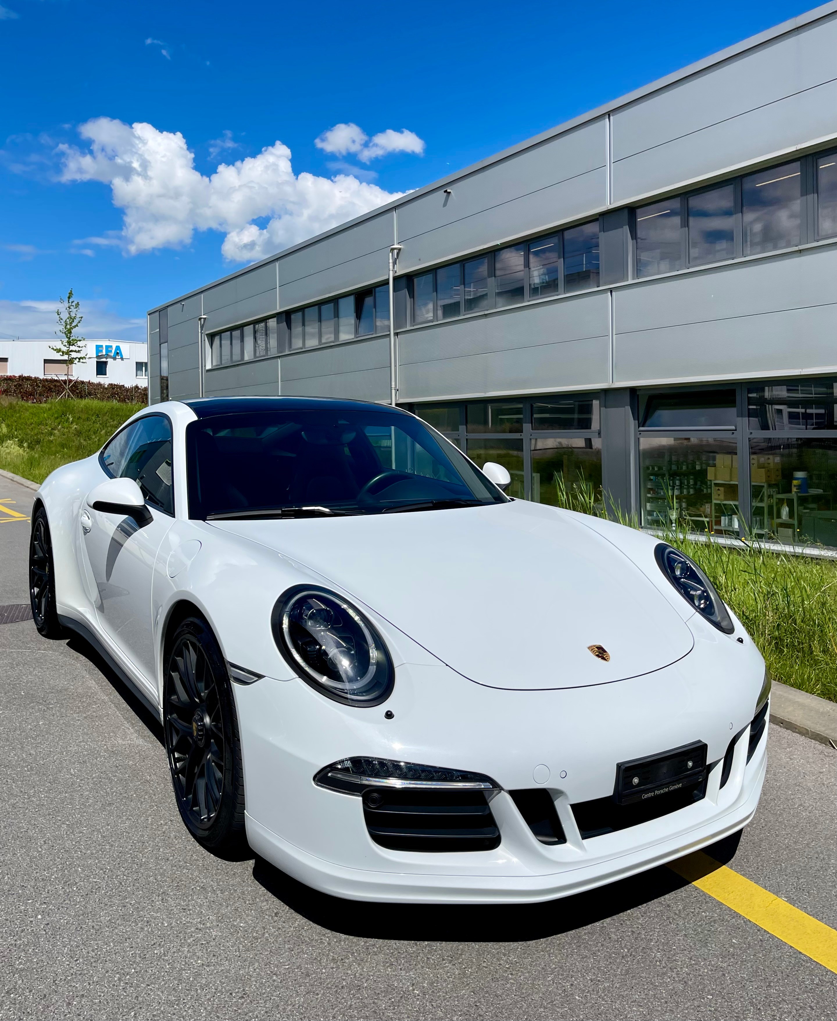 PORSCHE 911 Carrera 4 GTS PDK