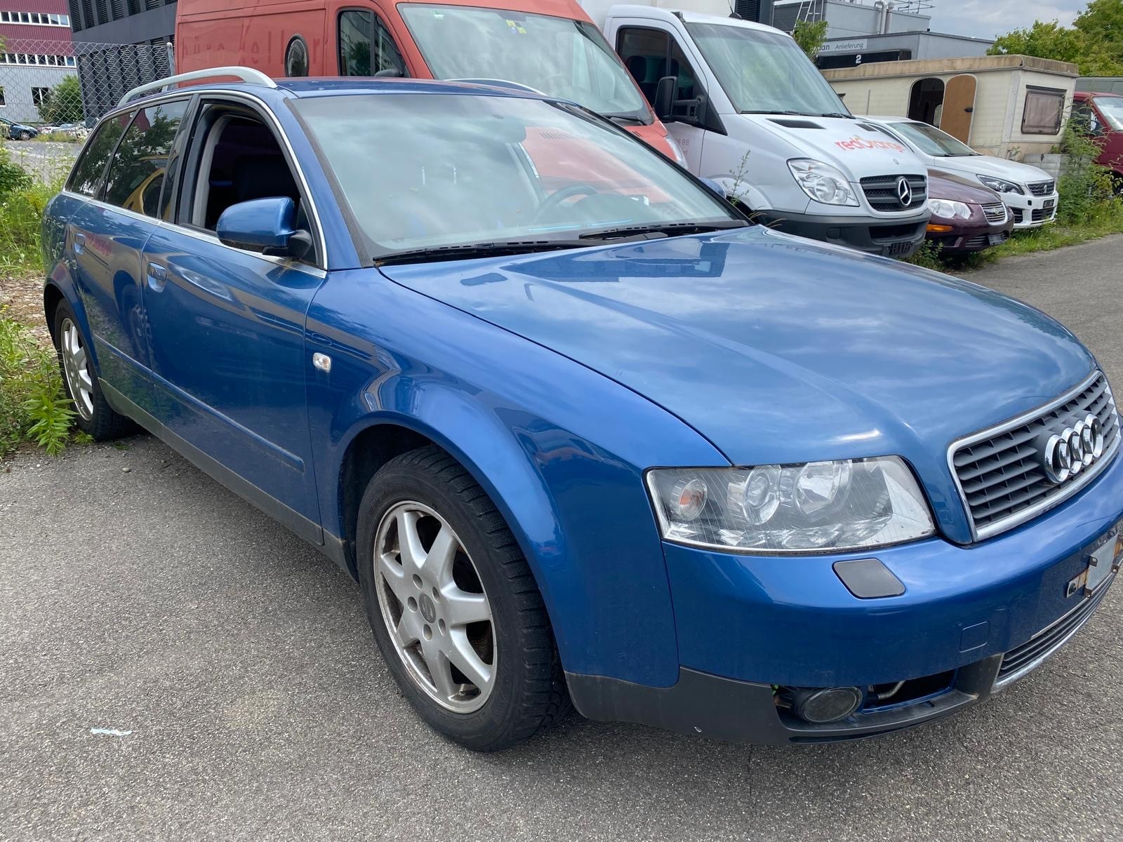 AUDI A4 Avant 2.5 TDI quattro