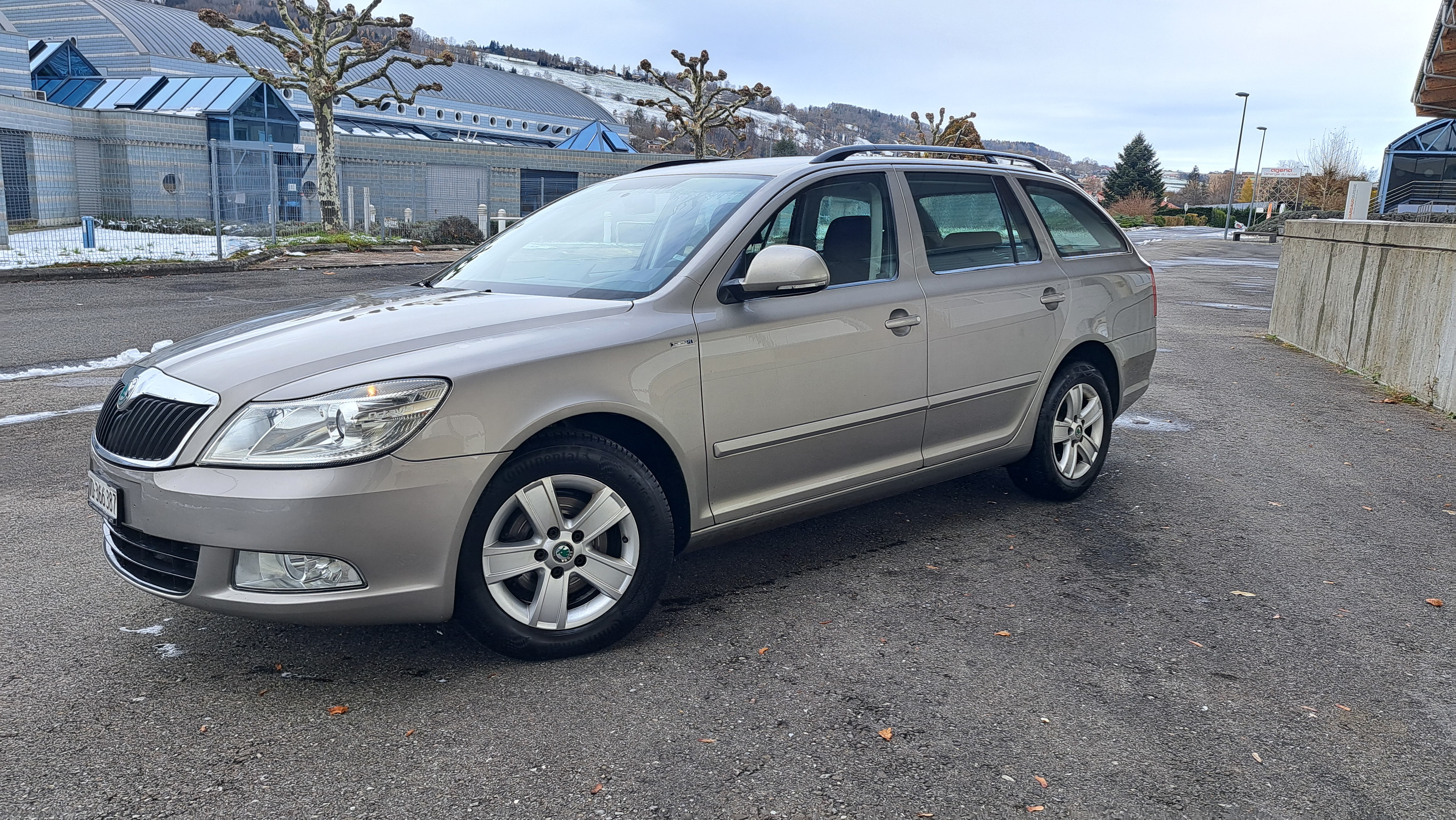 SKODA Octavia Combi 1.6 TDI Twenty20 4x4