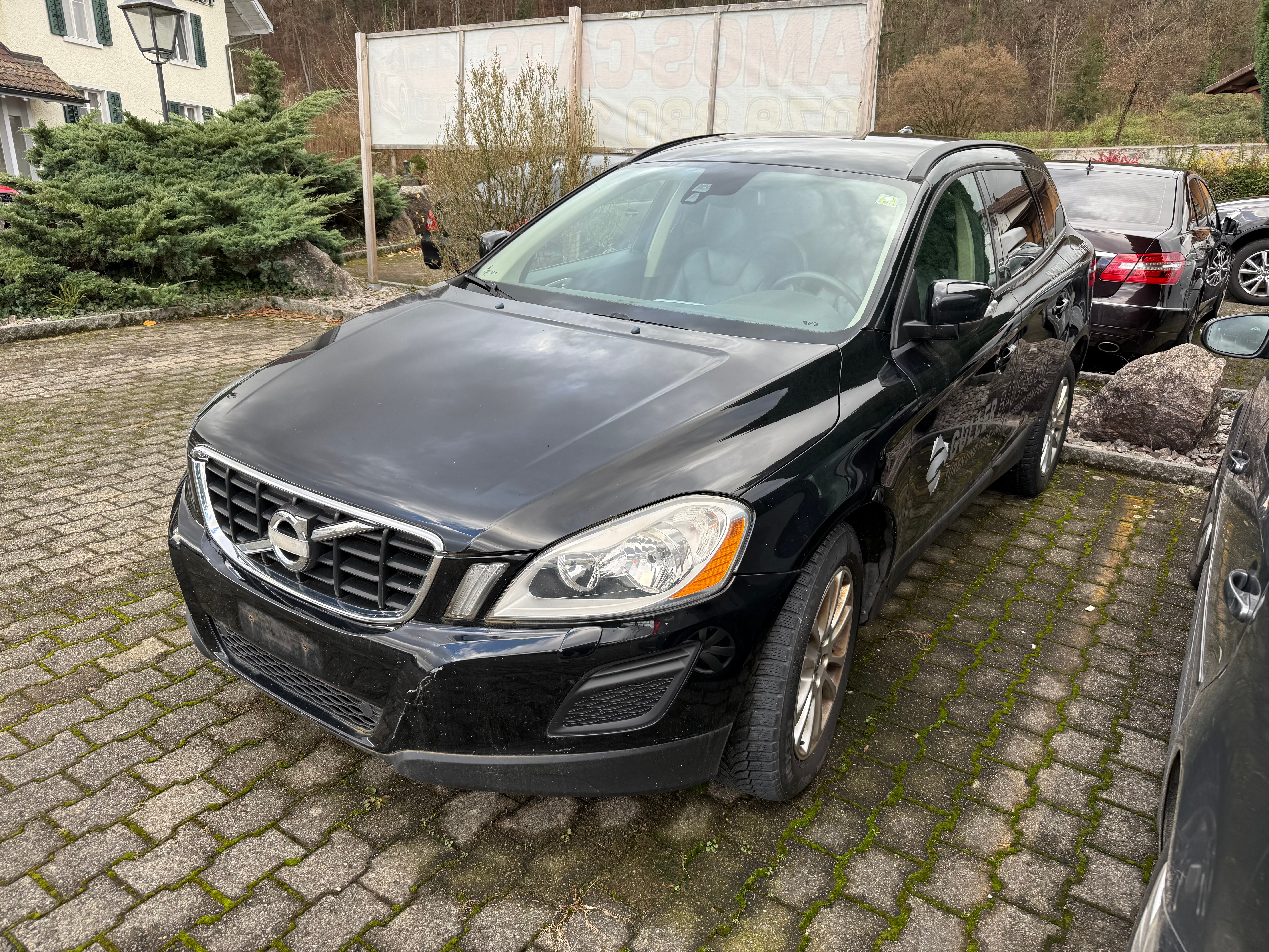 VOLVO XC60 D3 AWD Momentum