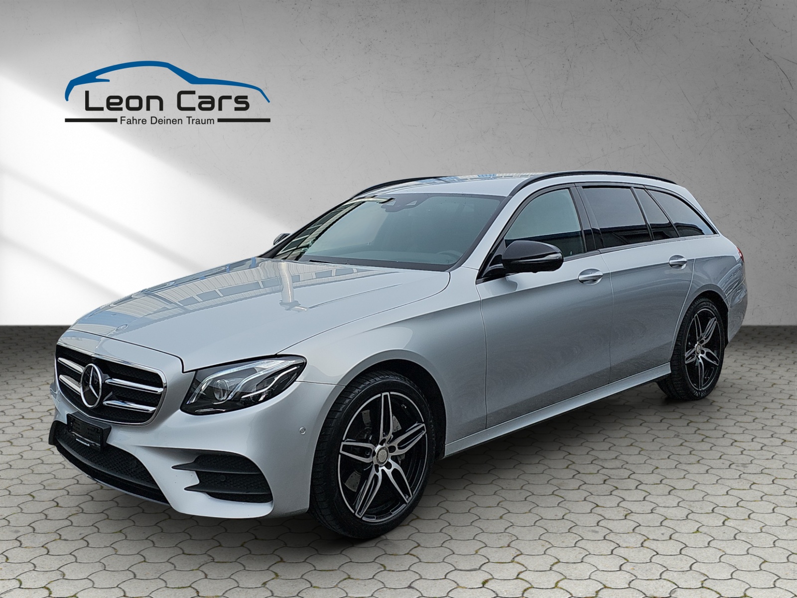 MERCEDES-BENZ E 220 d AMG Line 9G-Tronic