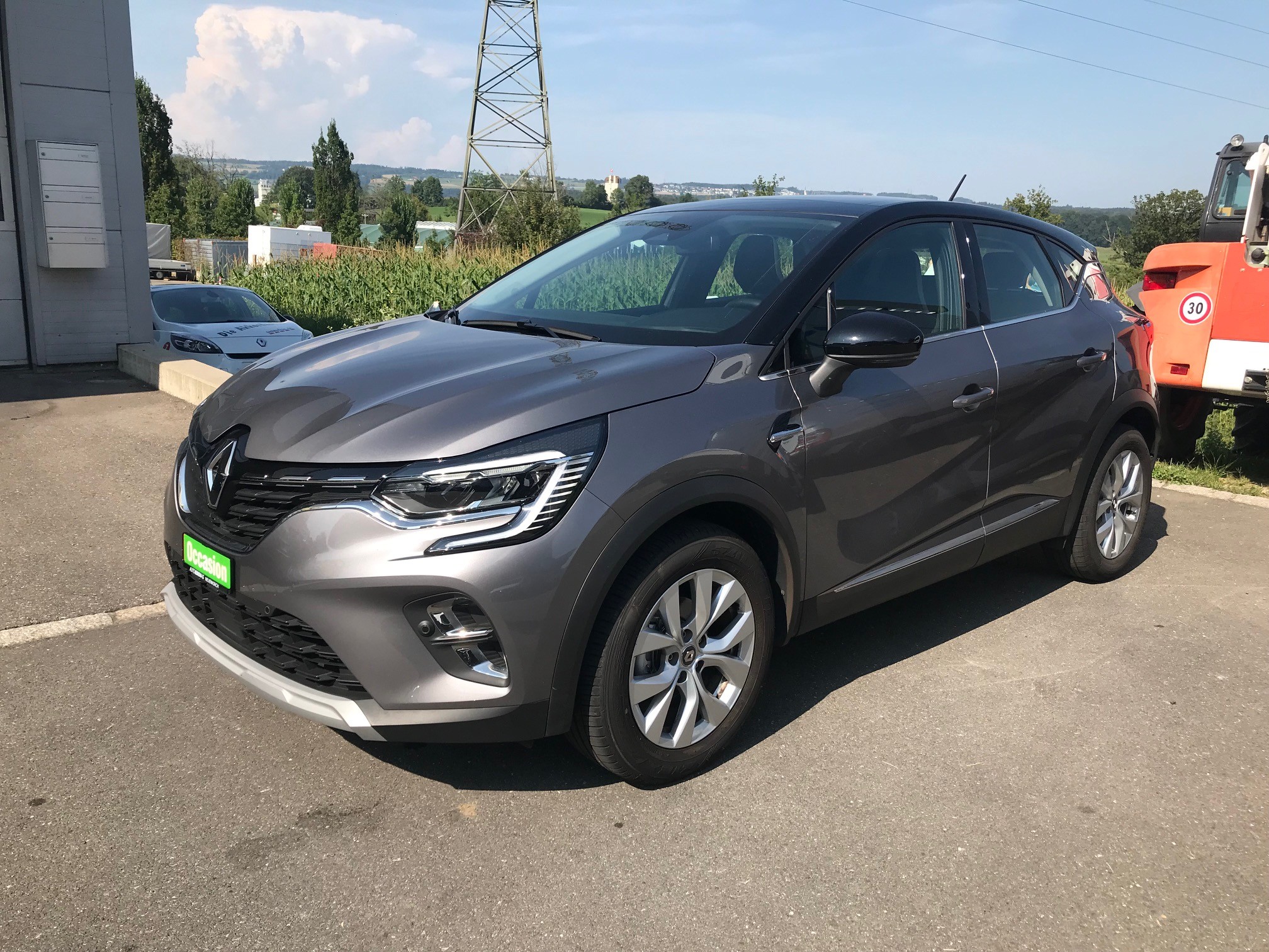 RENAULT Captur 1.3 TCe EDC Intens EDC