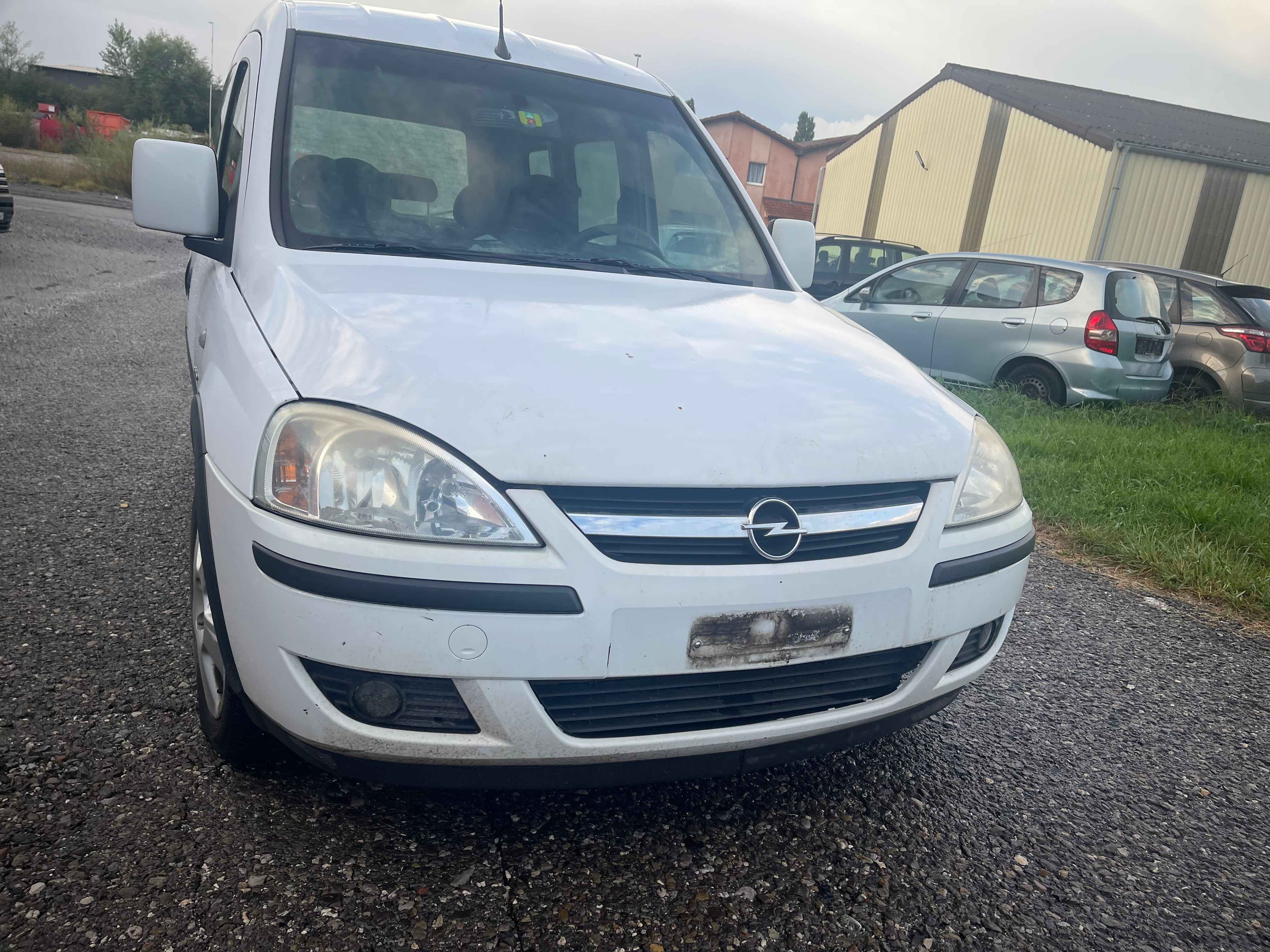 OPEL Combo 1.6 CNG (Essentia)