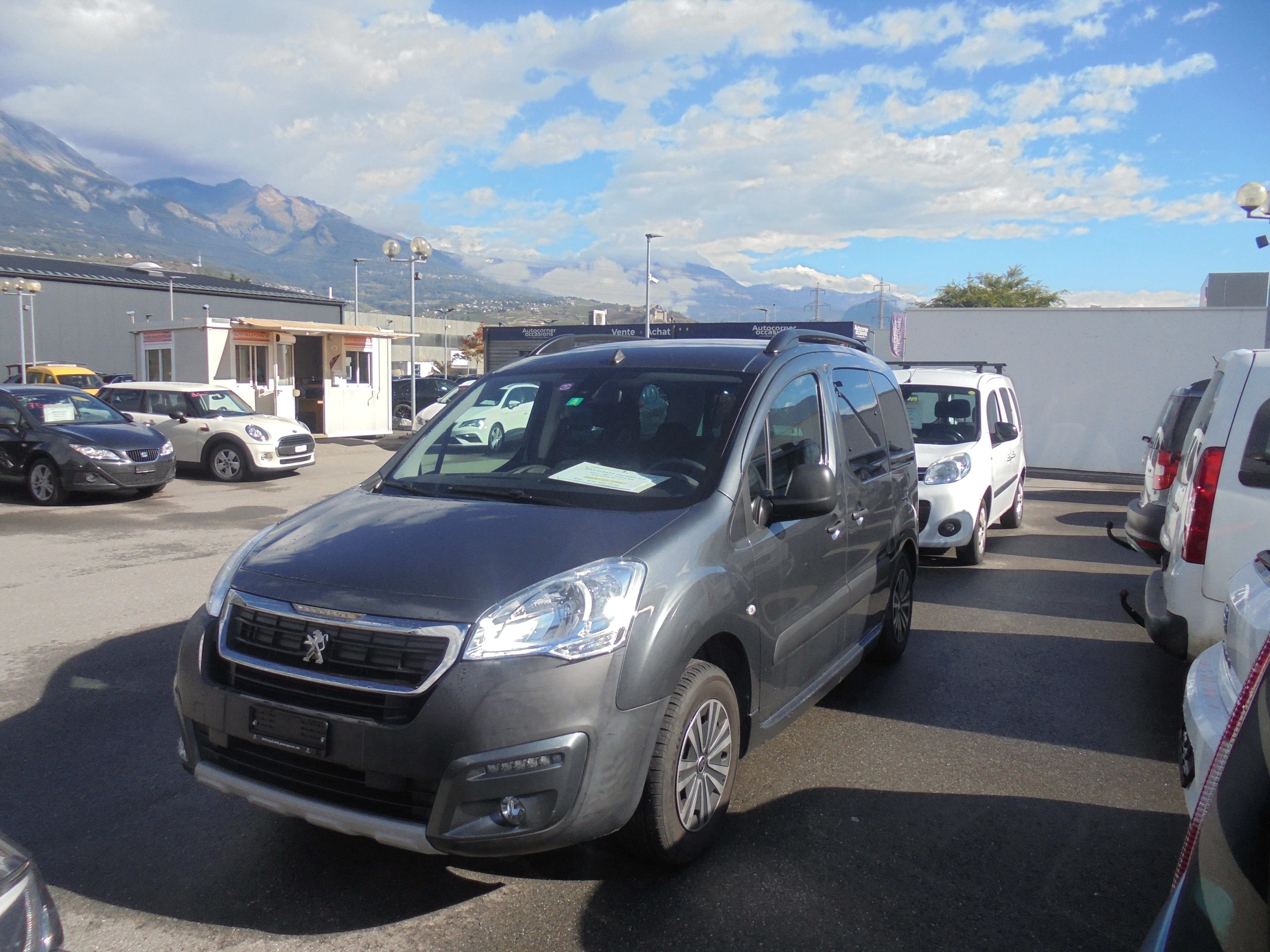 PEUGEOT Partner 1.2 PureTech Outdoor