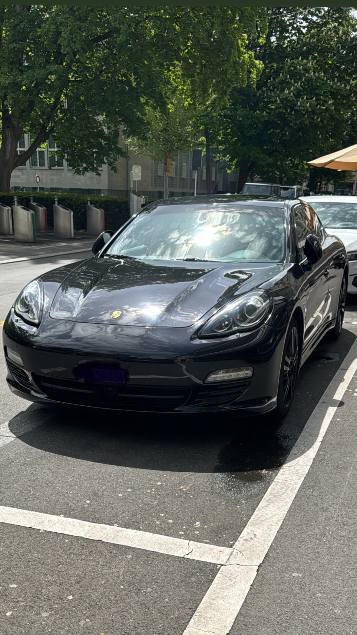 PORSCHE Panamera 4s