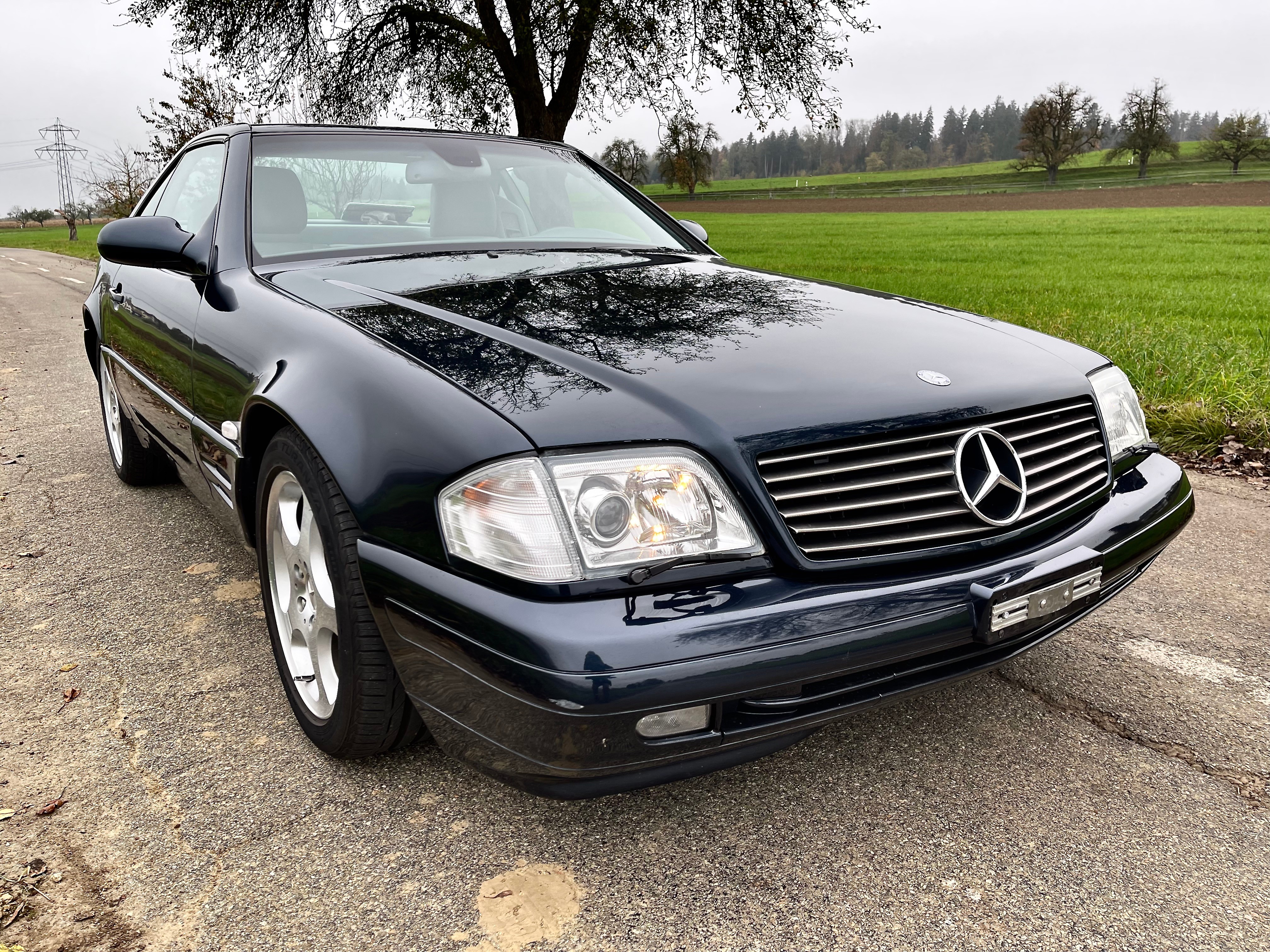 MERCEDES-BENZ SL 320