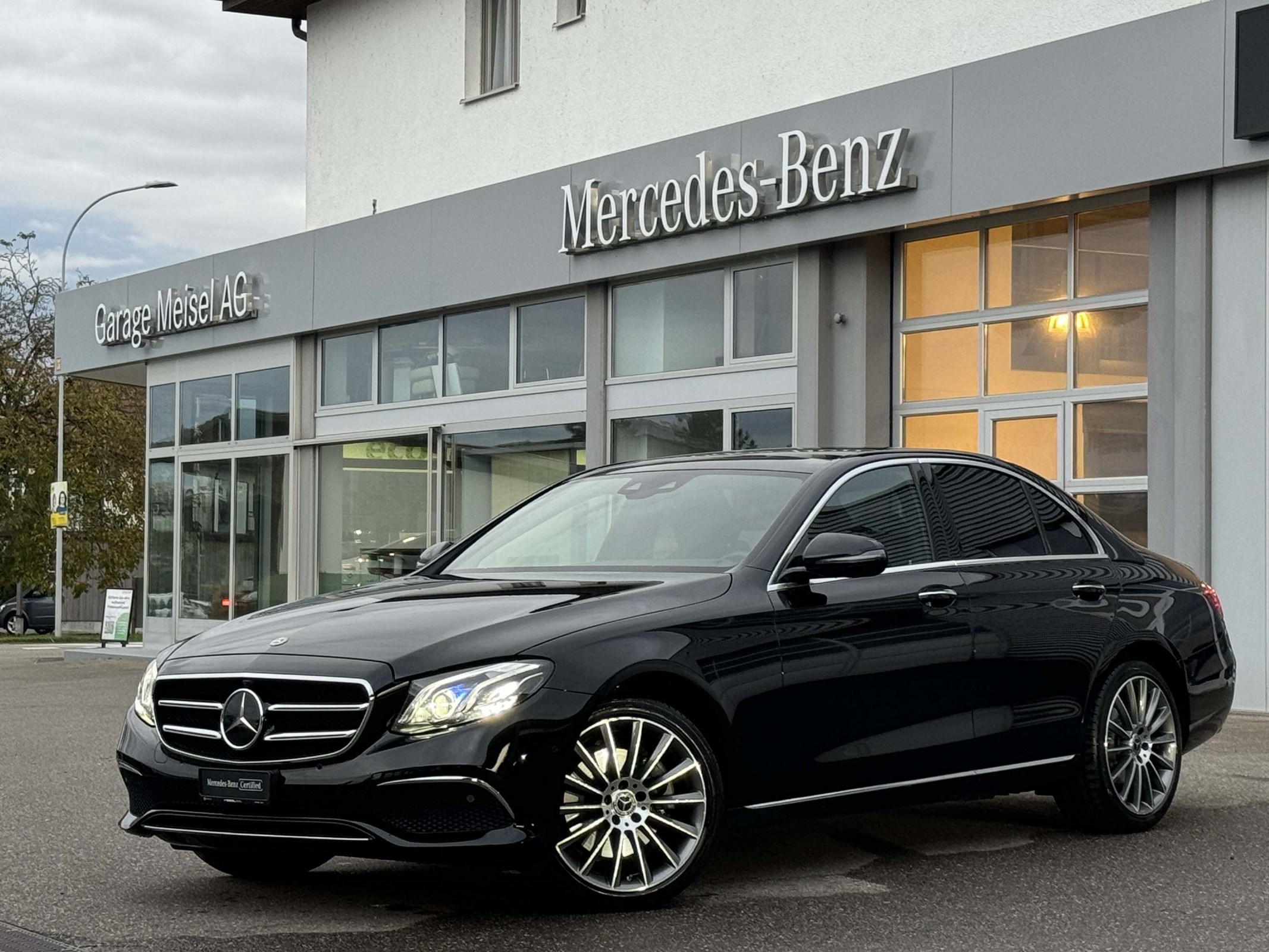 MERCEDES-BENZ E 220 d Avantgarde 4Matic