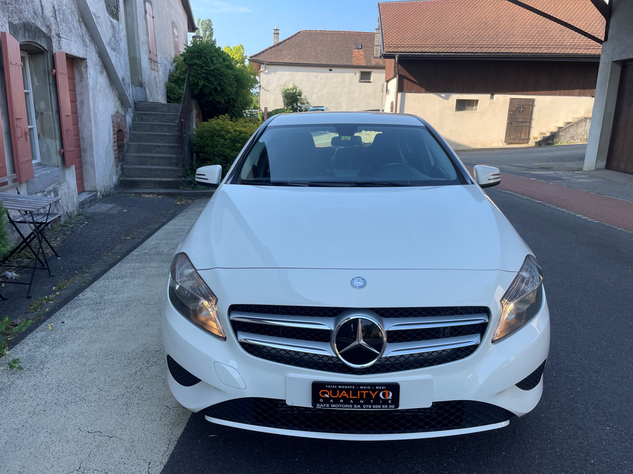 MERCEDES-BENZ A 200 Night Star 7G-DCT