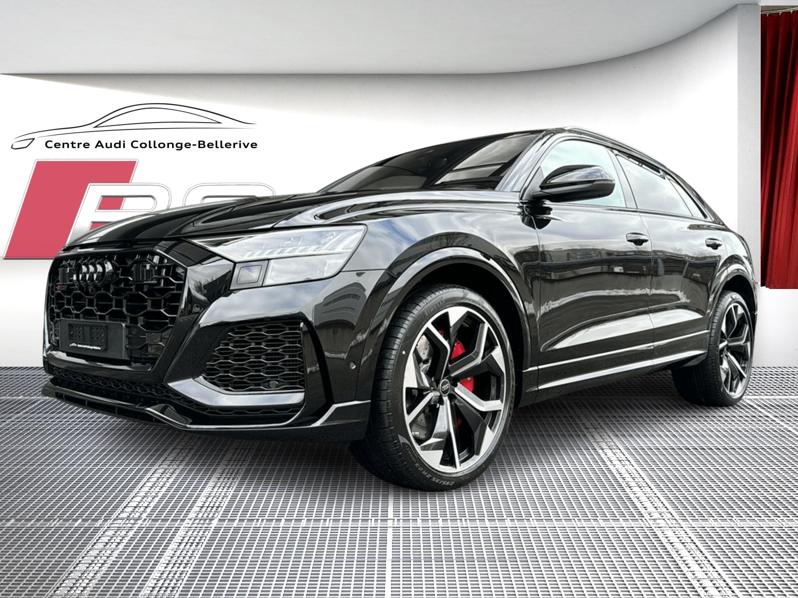 AUDI RSQ8 quattro tiptronic