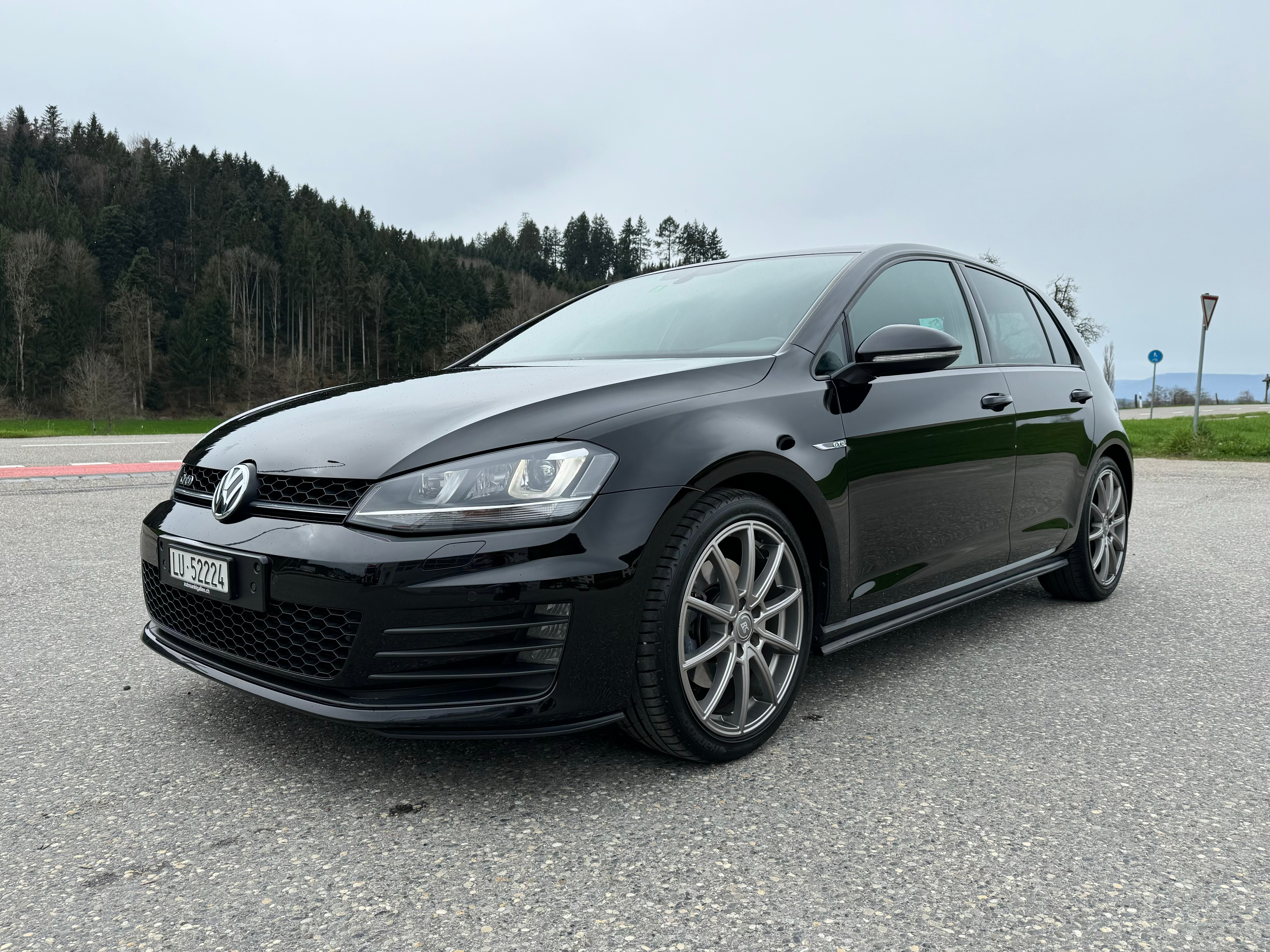 VW Golf 2.0 TDI GTD