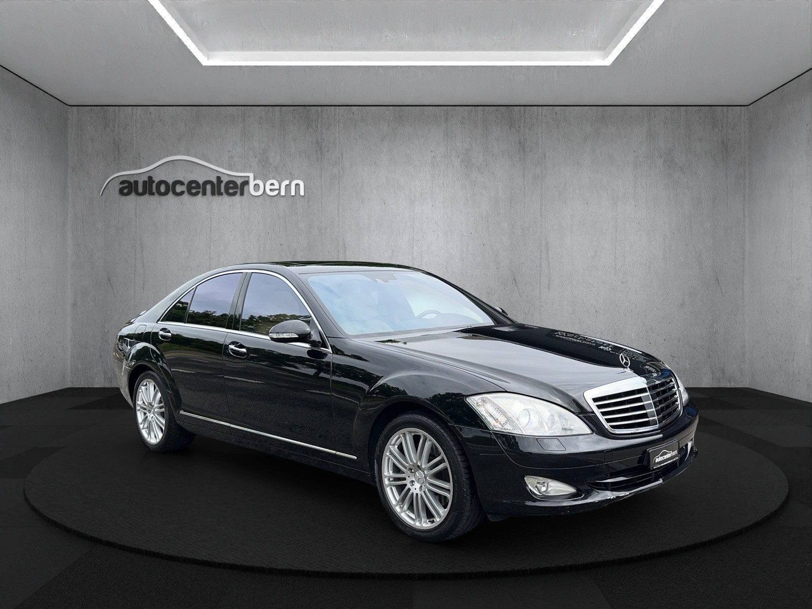 MERCEDES-BENZ S 500 4Matic 7G-Tronic