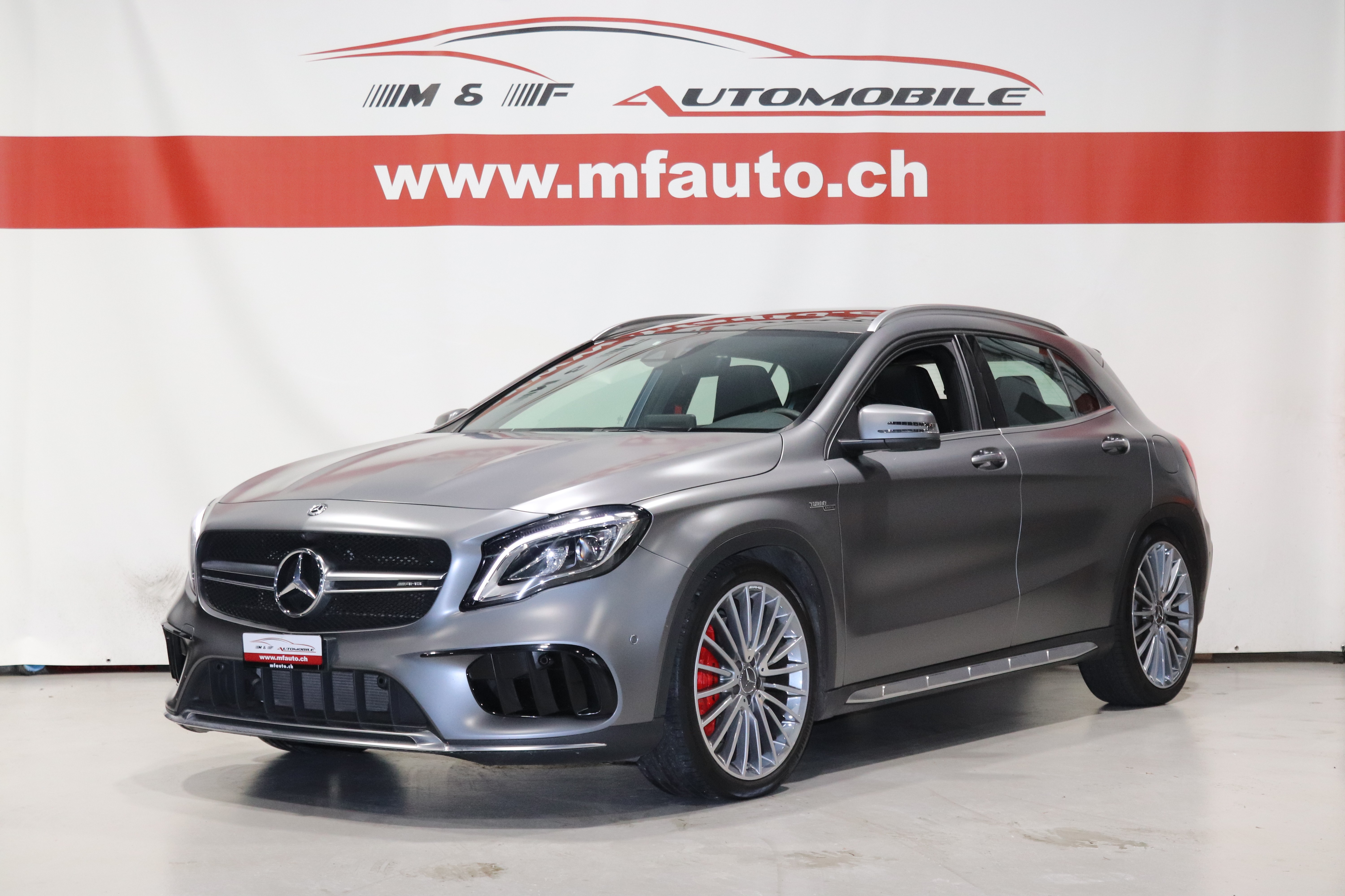 MERCEDES-BENZ GLA 45 AMG 4m