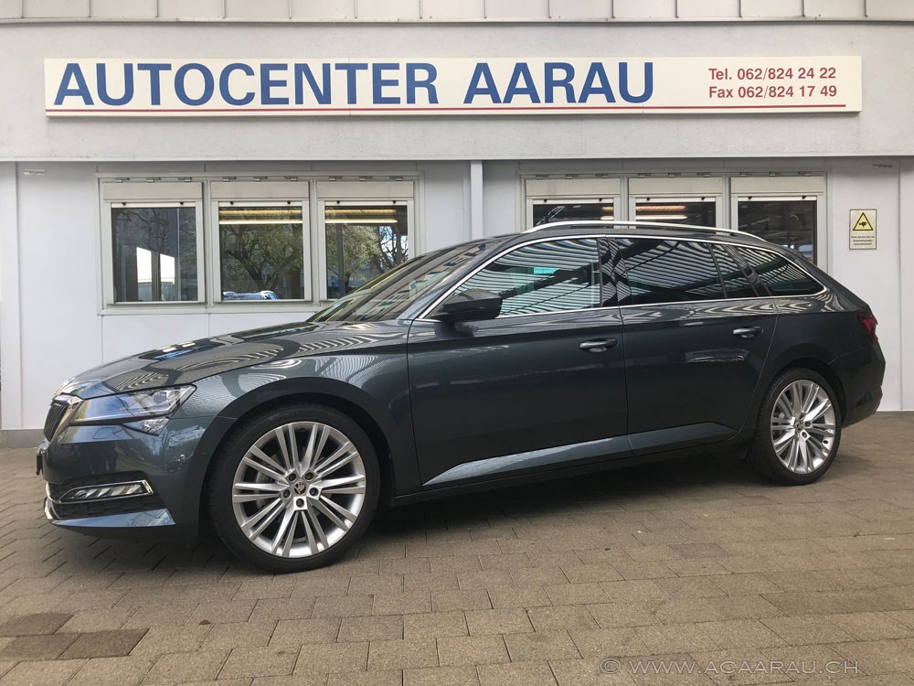 SKODA Superb Combi 2.0 TSI Style DSG 