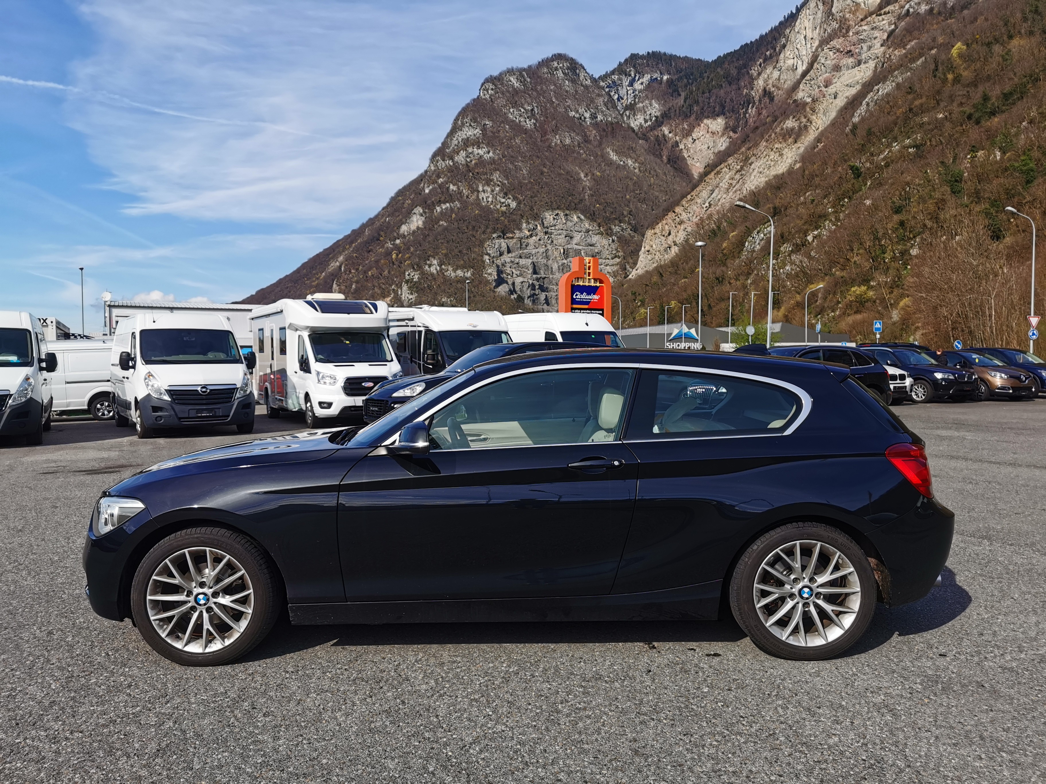 BMW 118d Sport Line