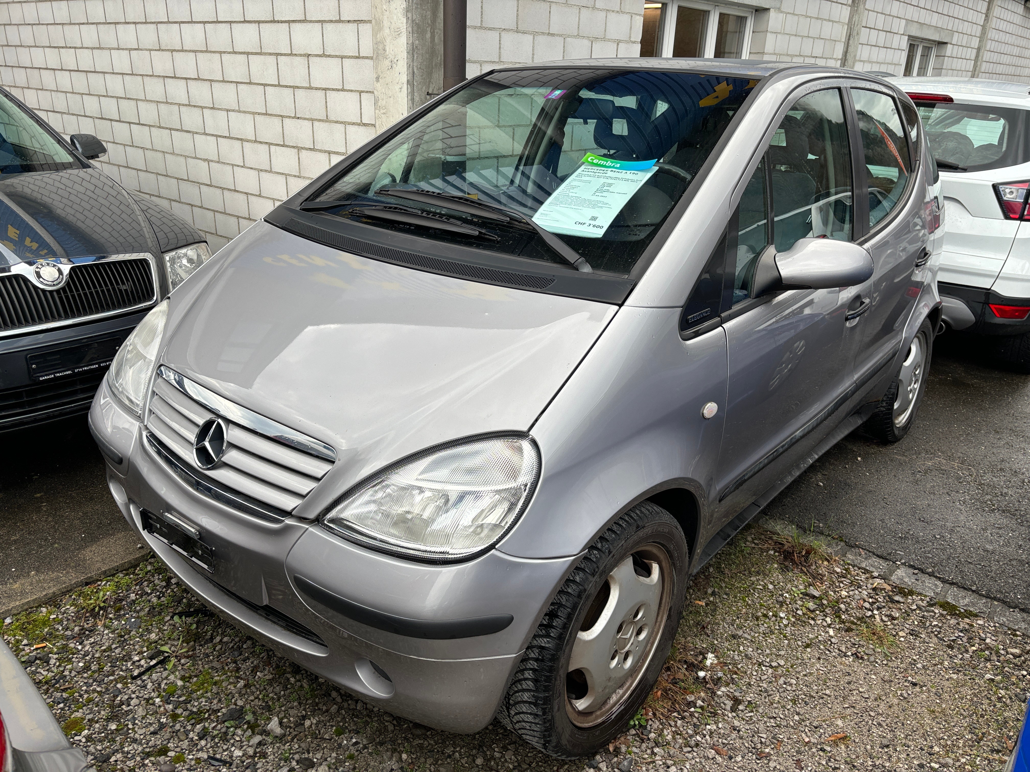 MERCEDES-BENZ A 190 Avantgarde