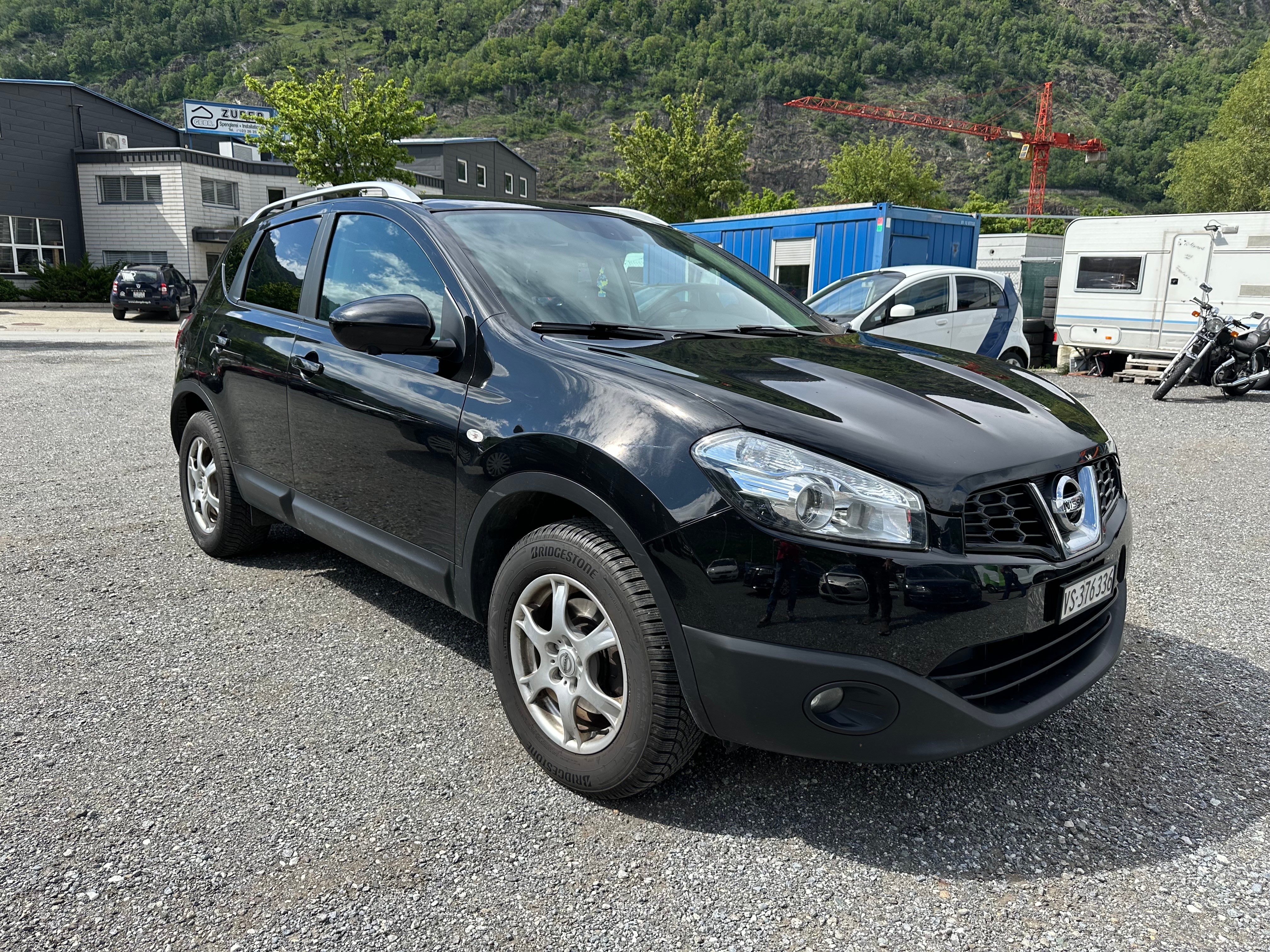 NISSAN Qashqai 2.0 4WD 360 XTronic CVT