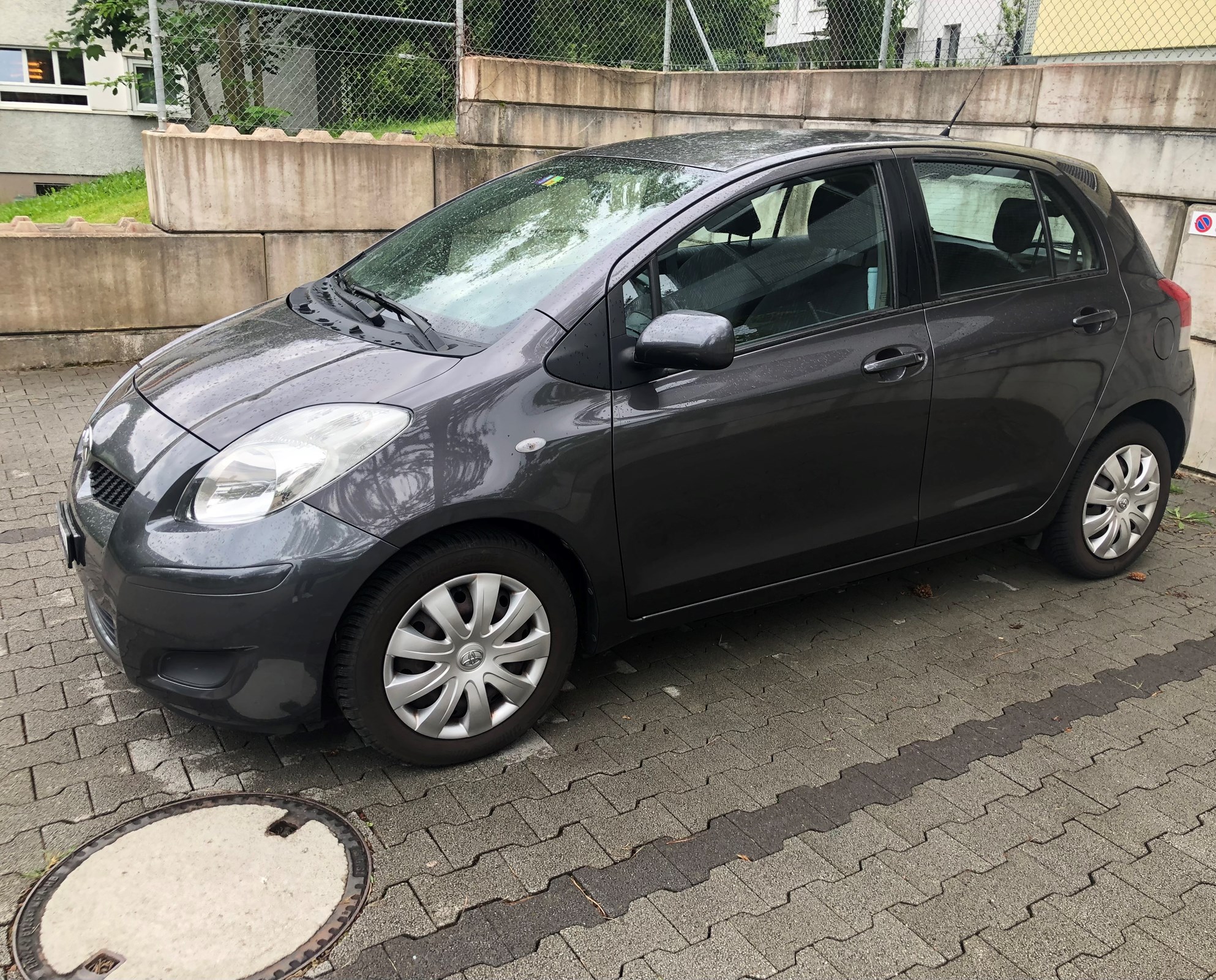 TOYOTA Yaris 1.33 Linea Luna