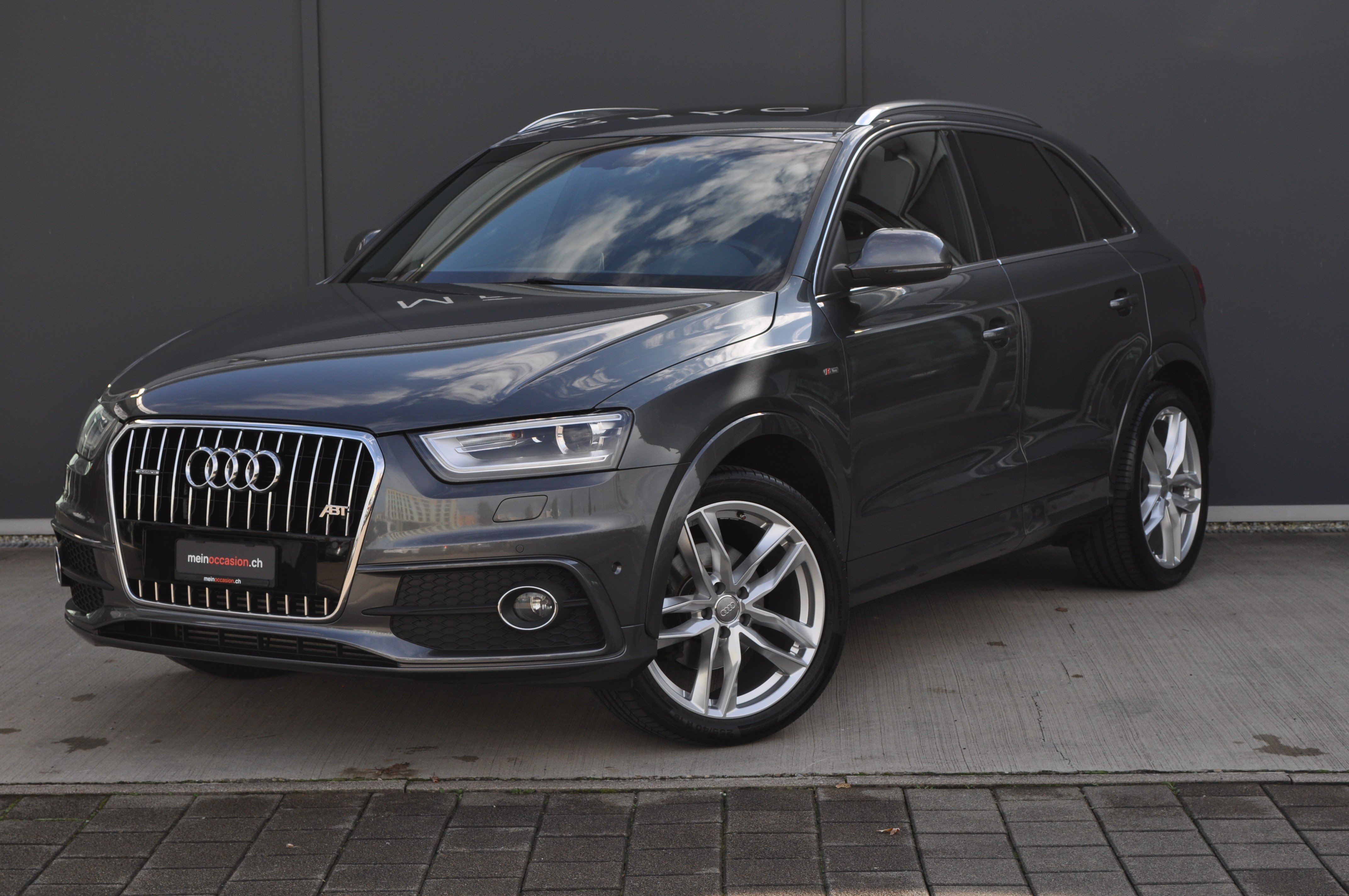 AUDI Q3 2.0 TFSI quattro