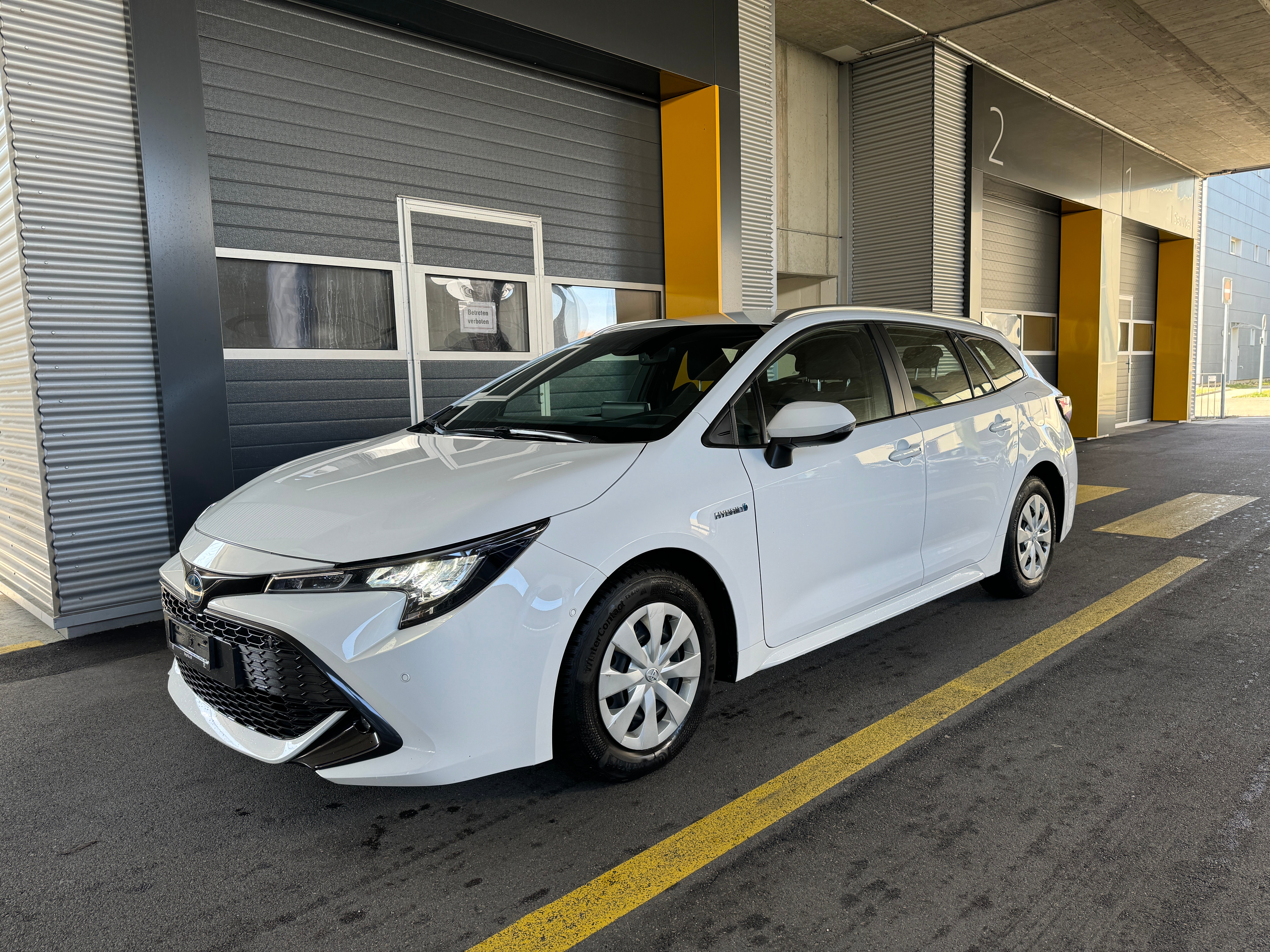 TOYOTA Corolla Touring Sports 1.8 HSD Comfort e-CVT