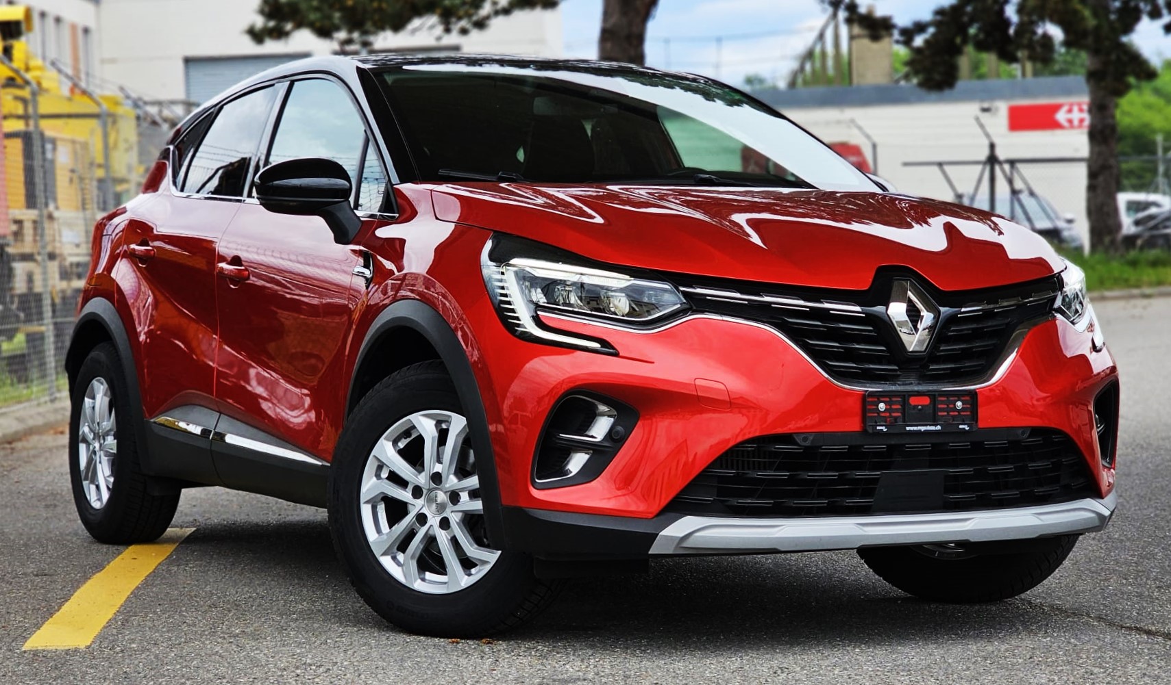 RENAULT Captur 1.3 TCe EDC Edition 1 EDC