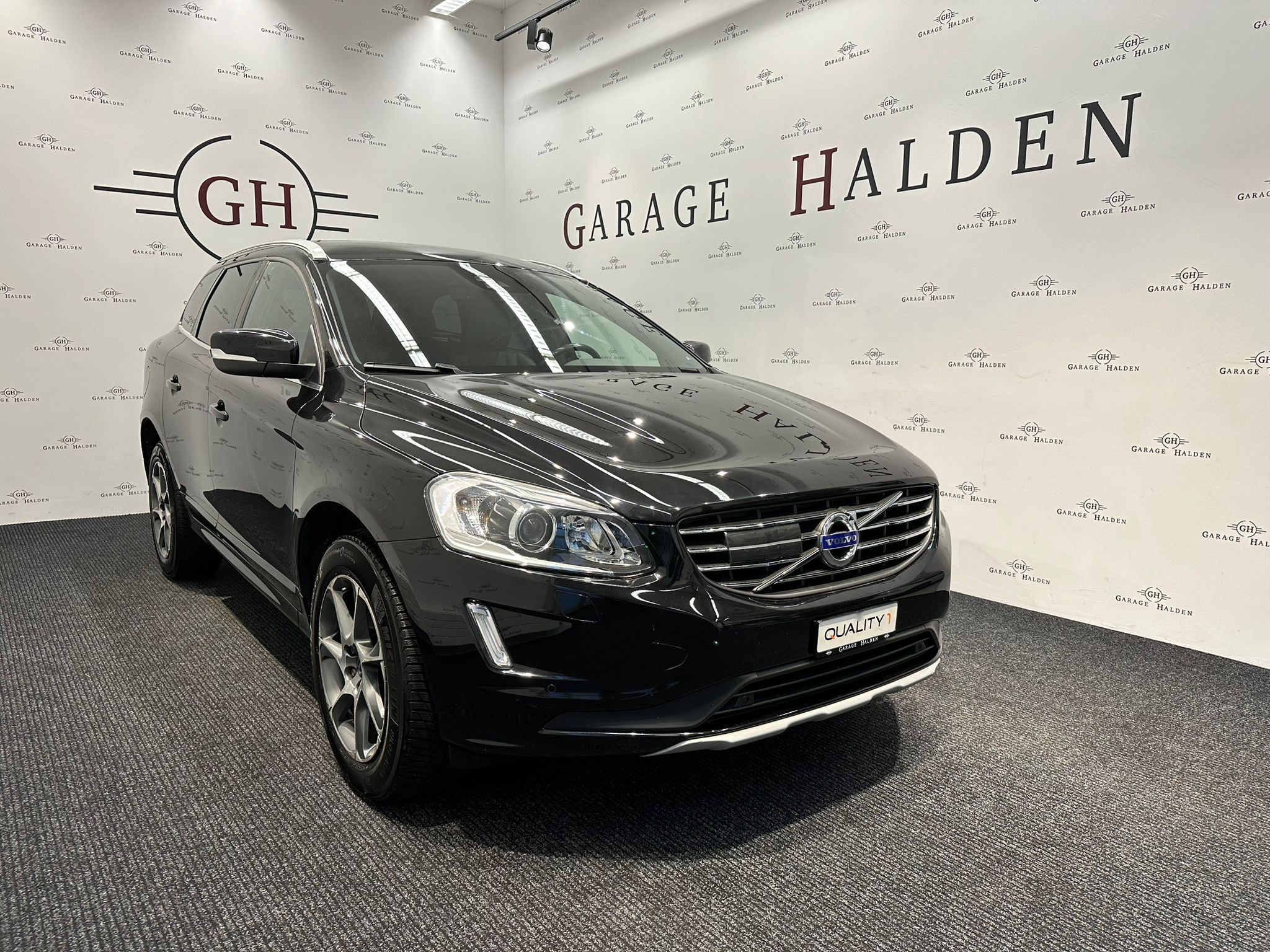 VOLVO XC60 T5 AWD OceanRace Geartronic