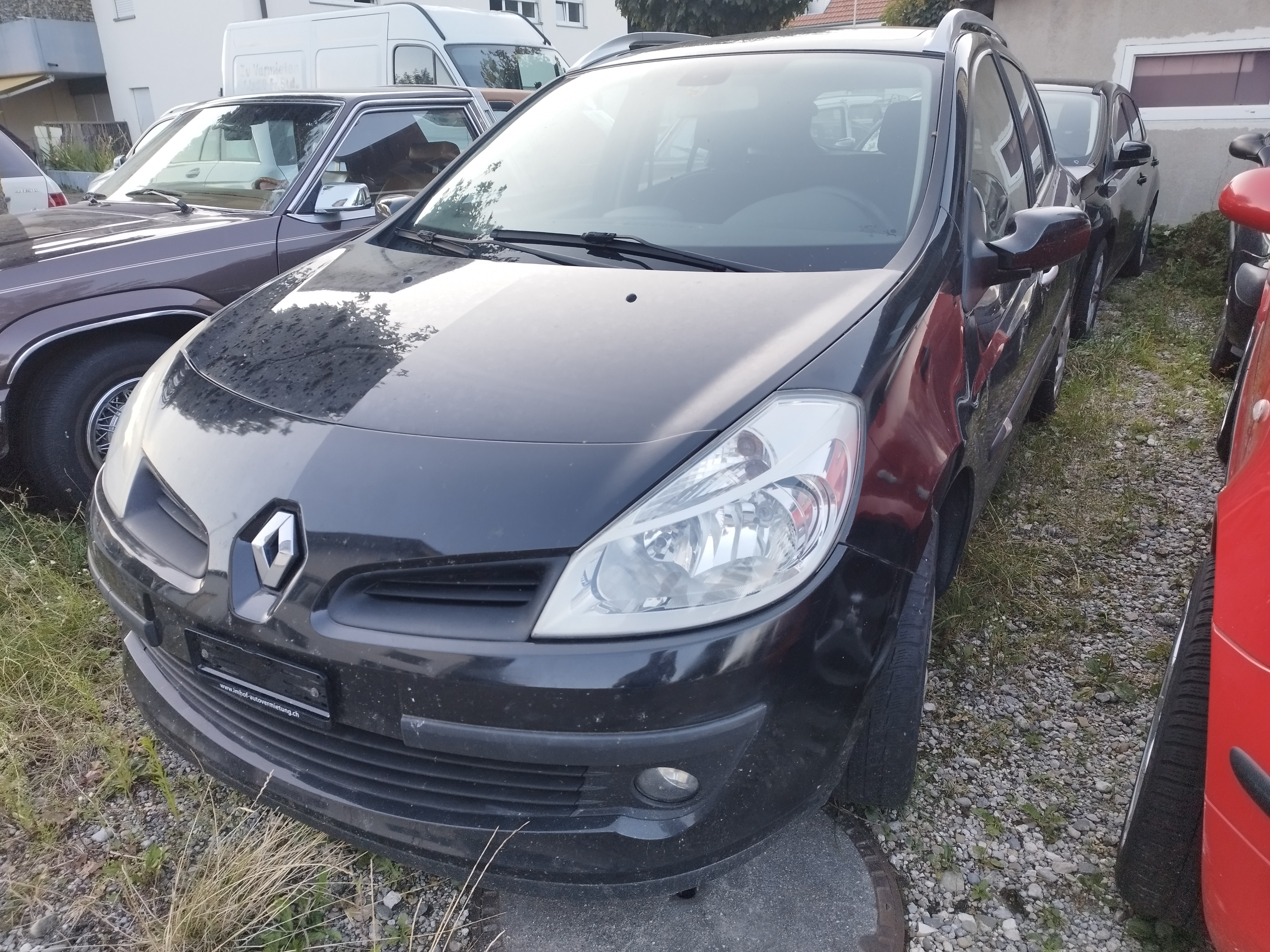 RENAULT Clio Grandtour 1.6 16V Dynamique Automatic