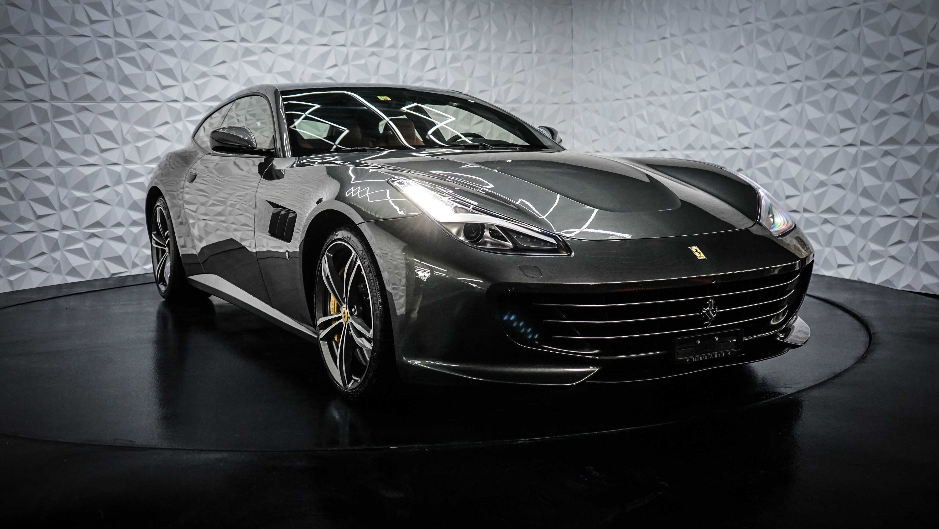 FERRARI GTC 4 Lusso