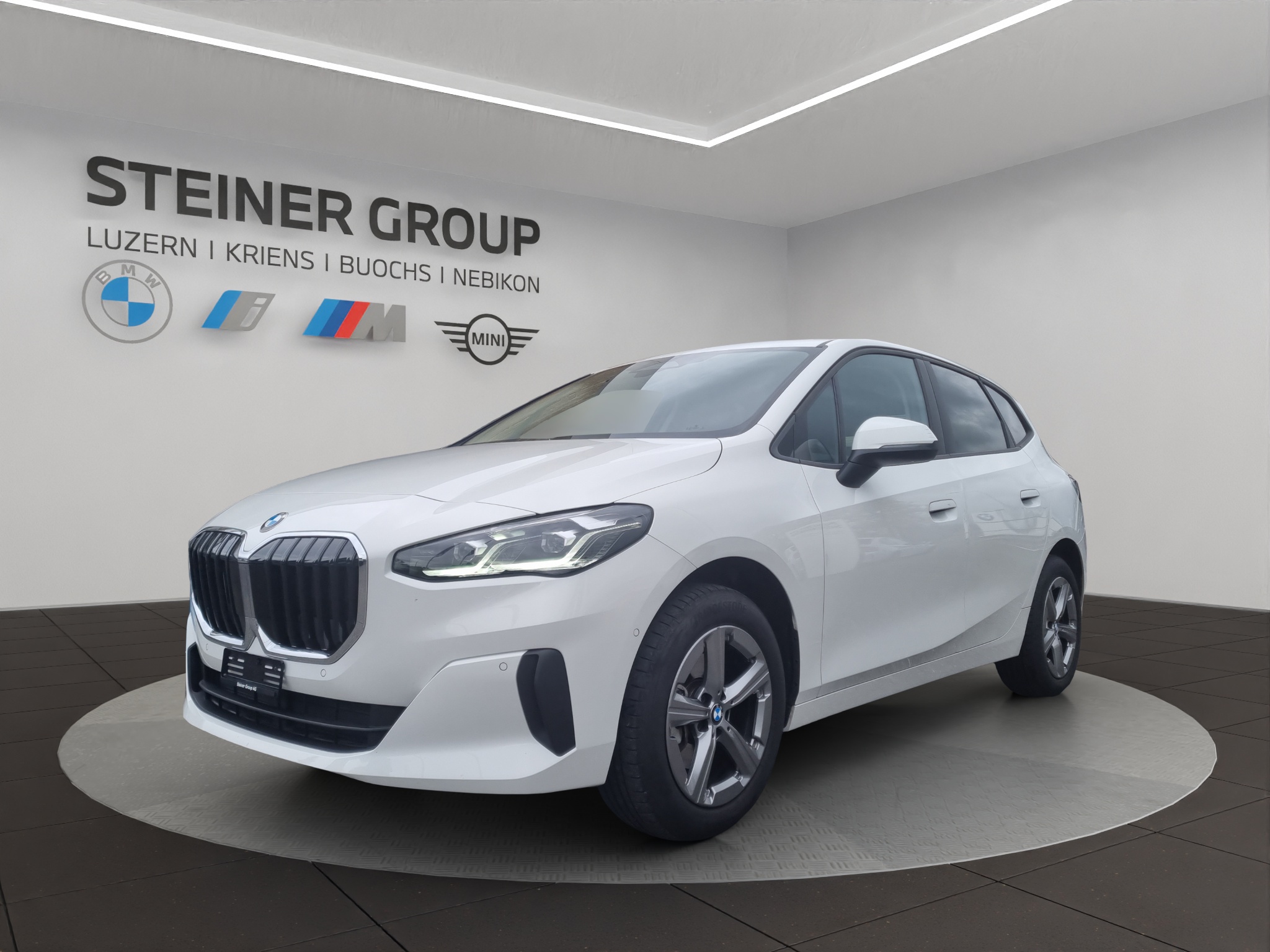 BMW 218d Active Tourer DKG