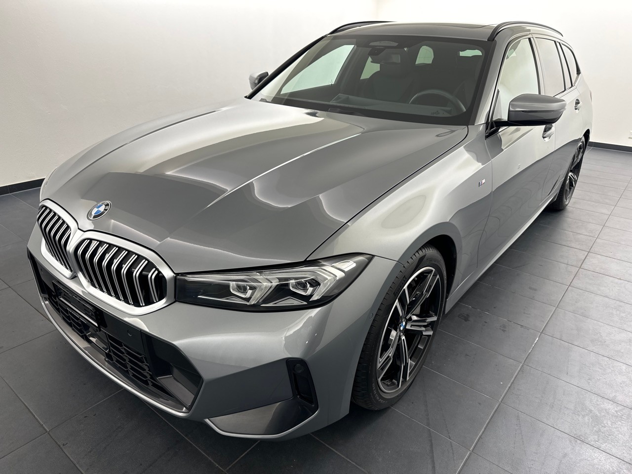 BMW 330i Touring MSport