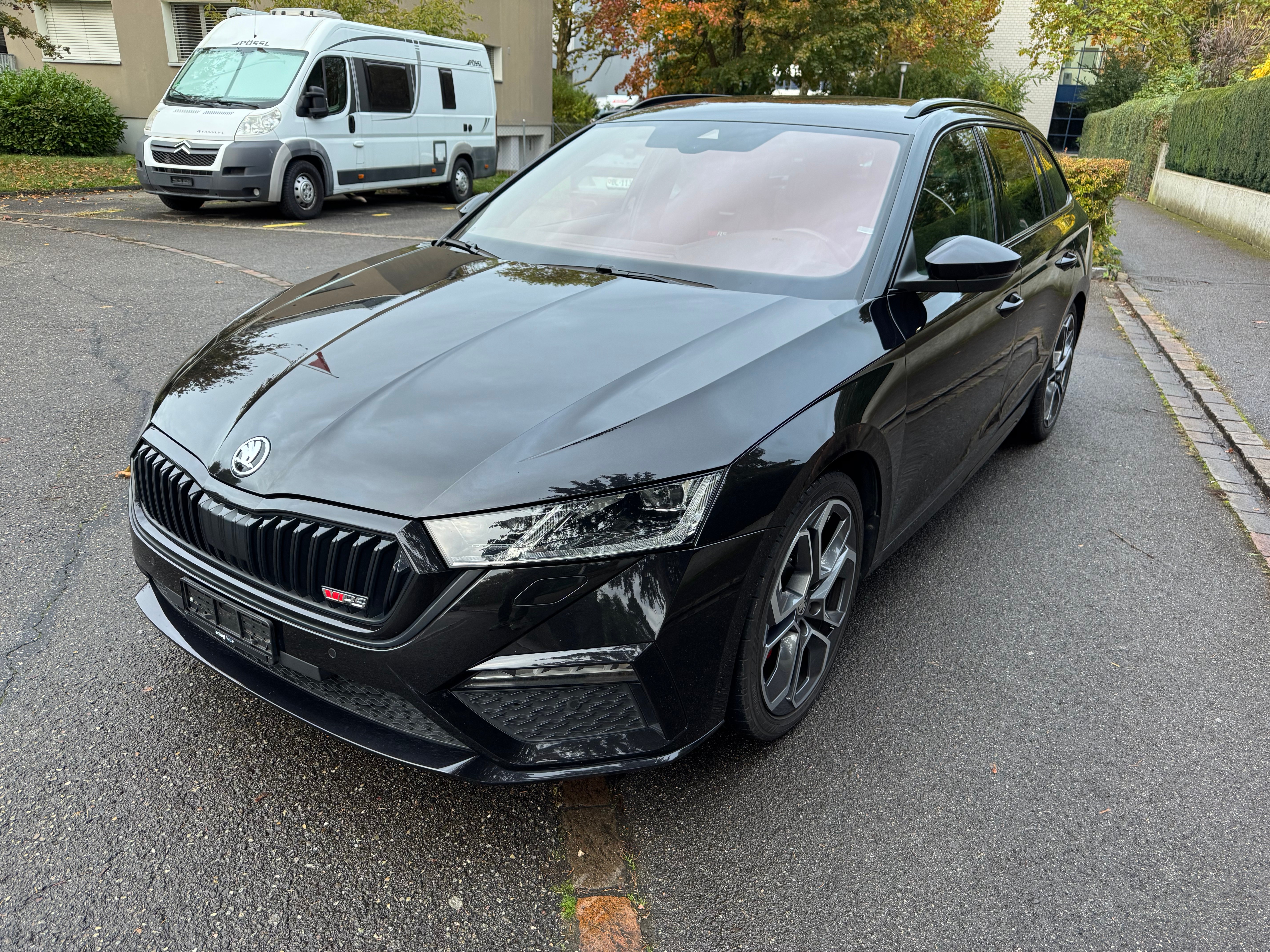 SKODA Octavia Combi 2.0 TSI DSG RS