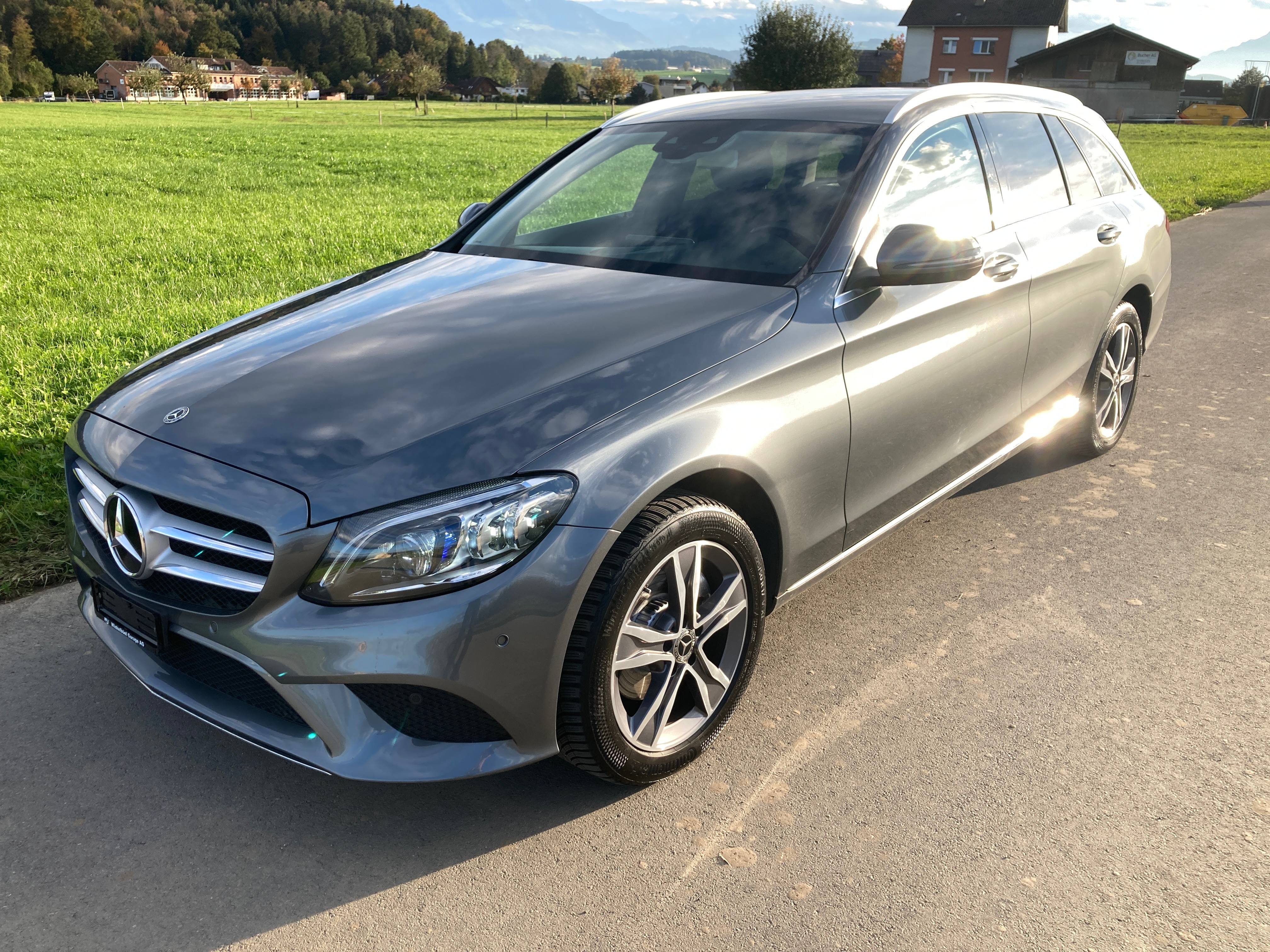 MERCEDES-BENZ C 220 d Swiss Star 4M 9G-Tronic *mit Anhängerkupplung*