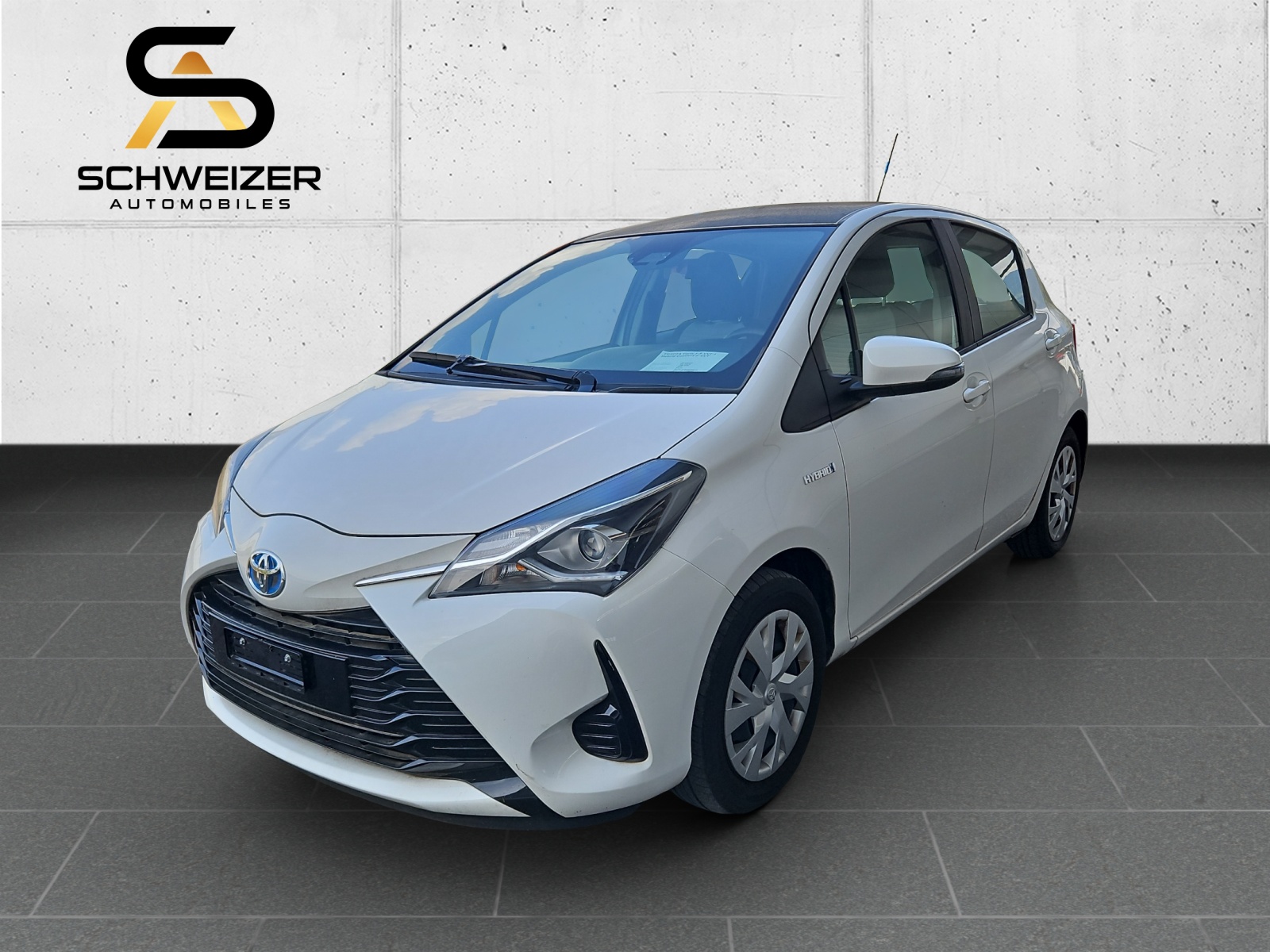 TOYOTA Yaris 1.5 VVT-i Hybrid Comfort e-CVT