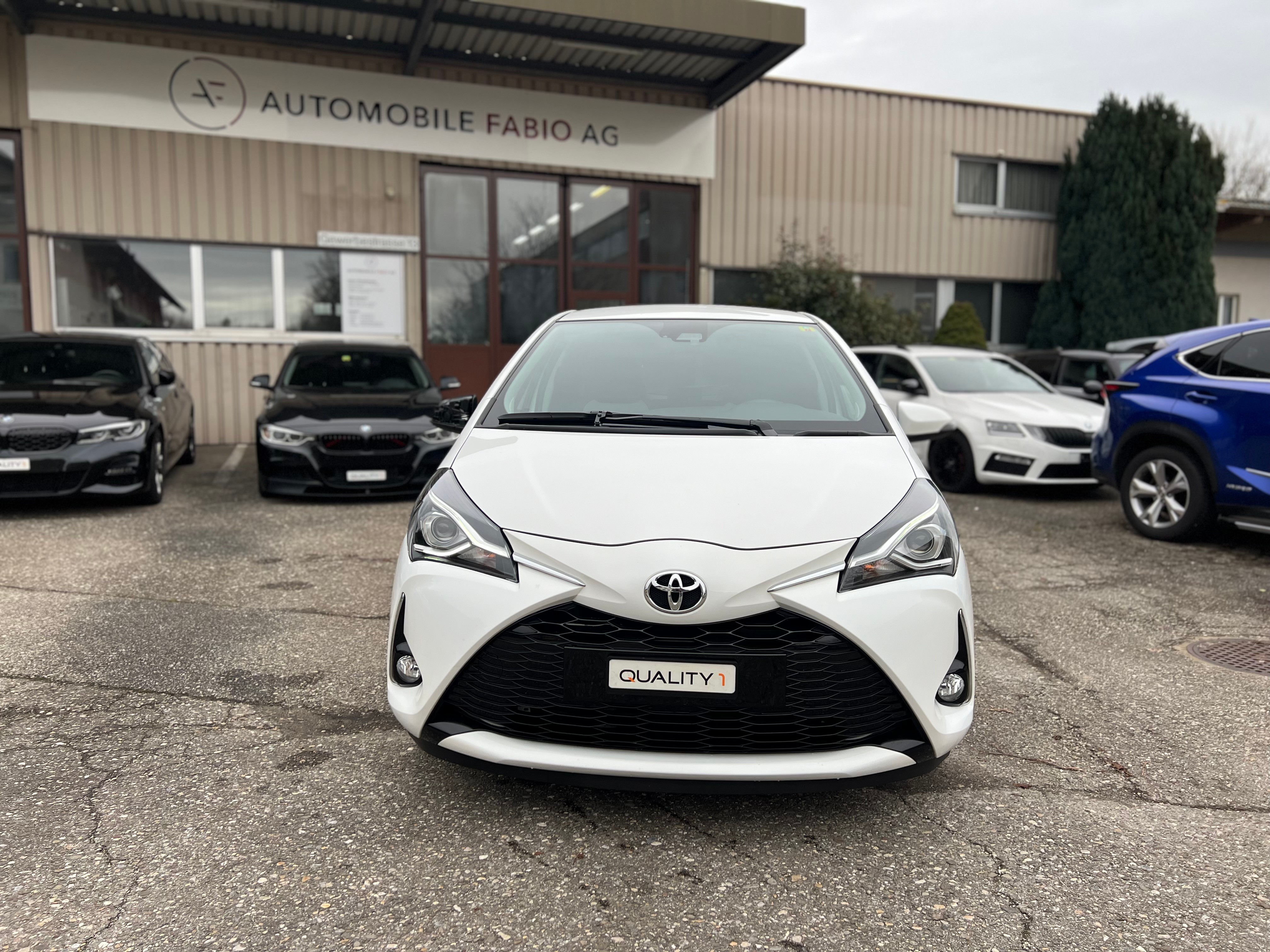 TOYOTA Yaris 1.5 Trend