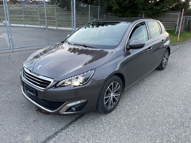 PEUGEOT 308 1.2 THP Allure