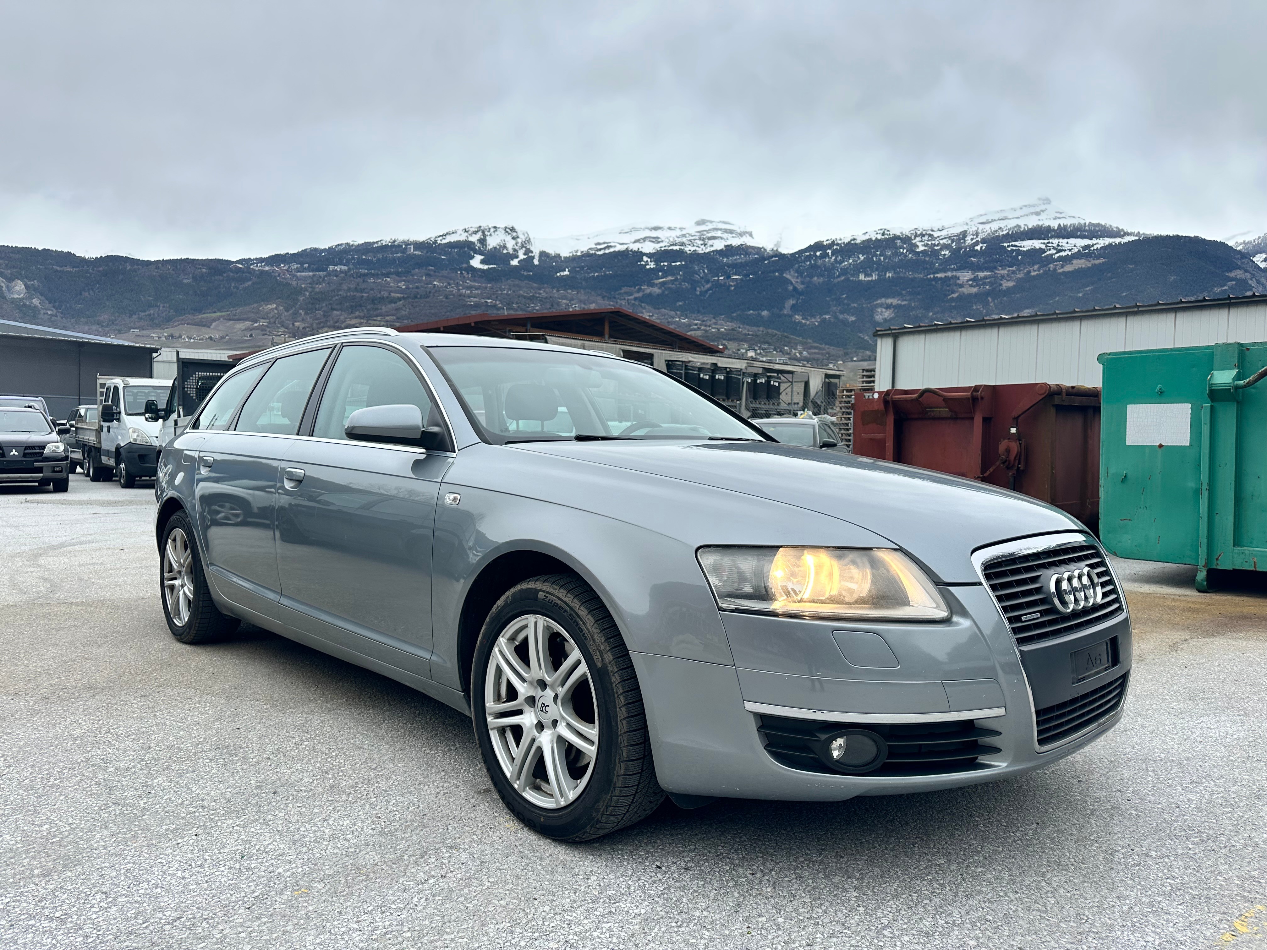 AUDI A6 Avant 2.7 V6 TDI quattro tiptronic