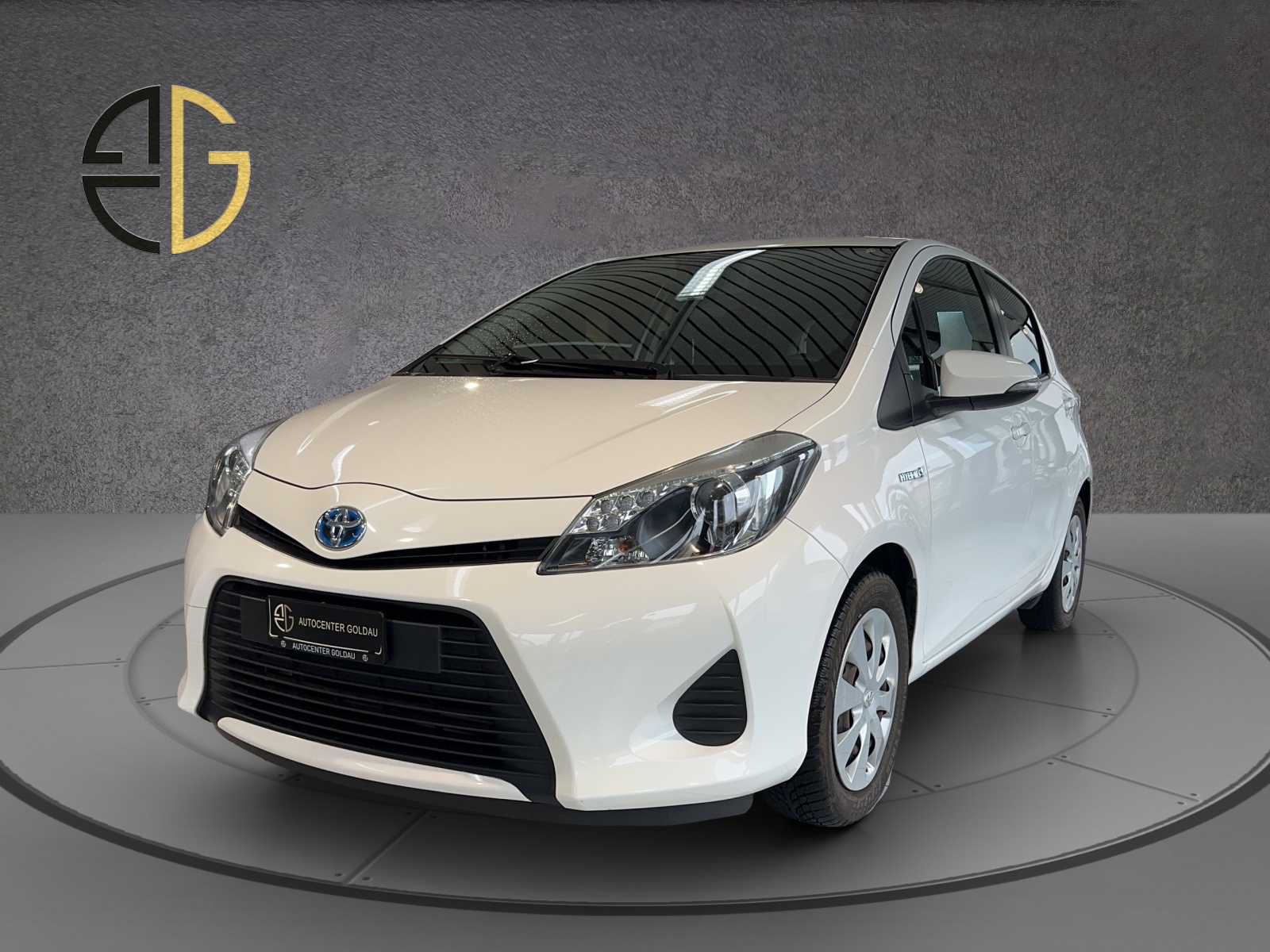 TOYOTA Yaris 1.5 VVT-i Hybrid Luna CVT