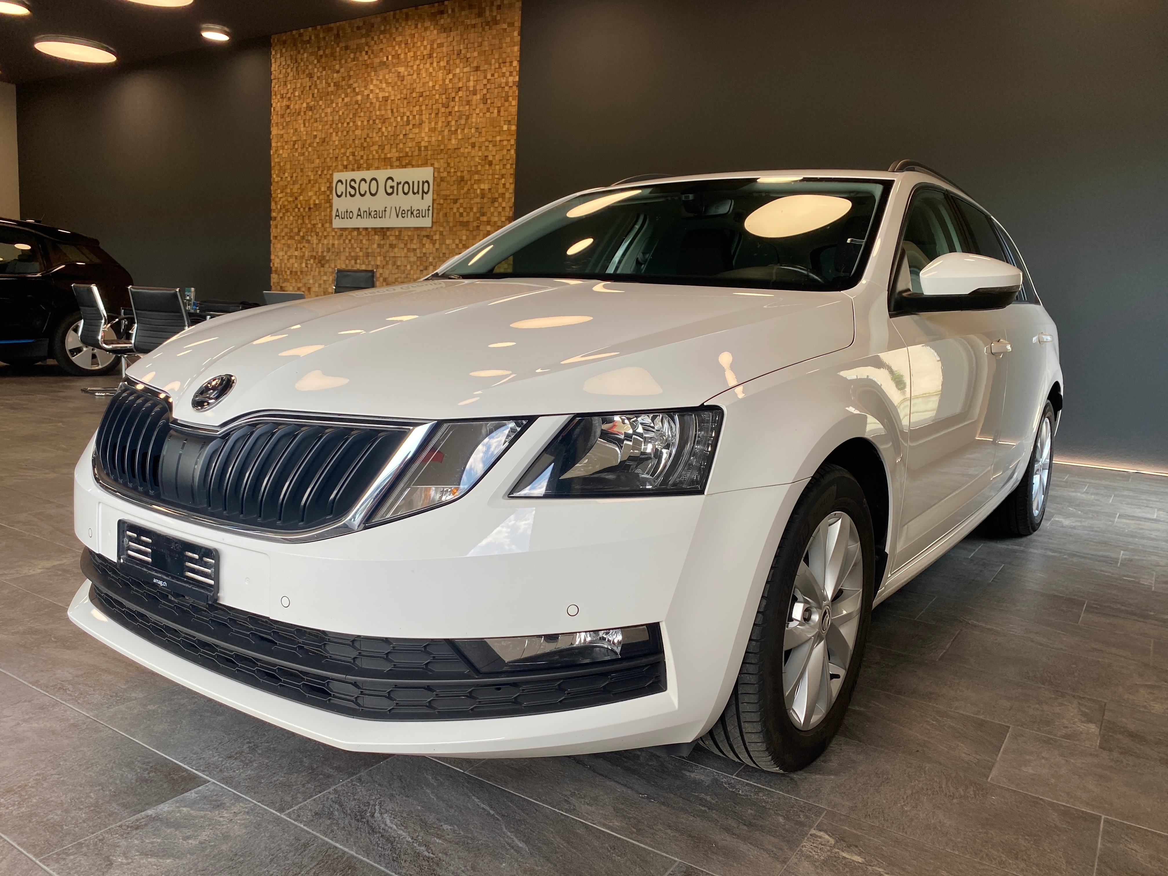 SKODA Octavia Combi 2.0 TDI Ambition 4x4 DSG